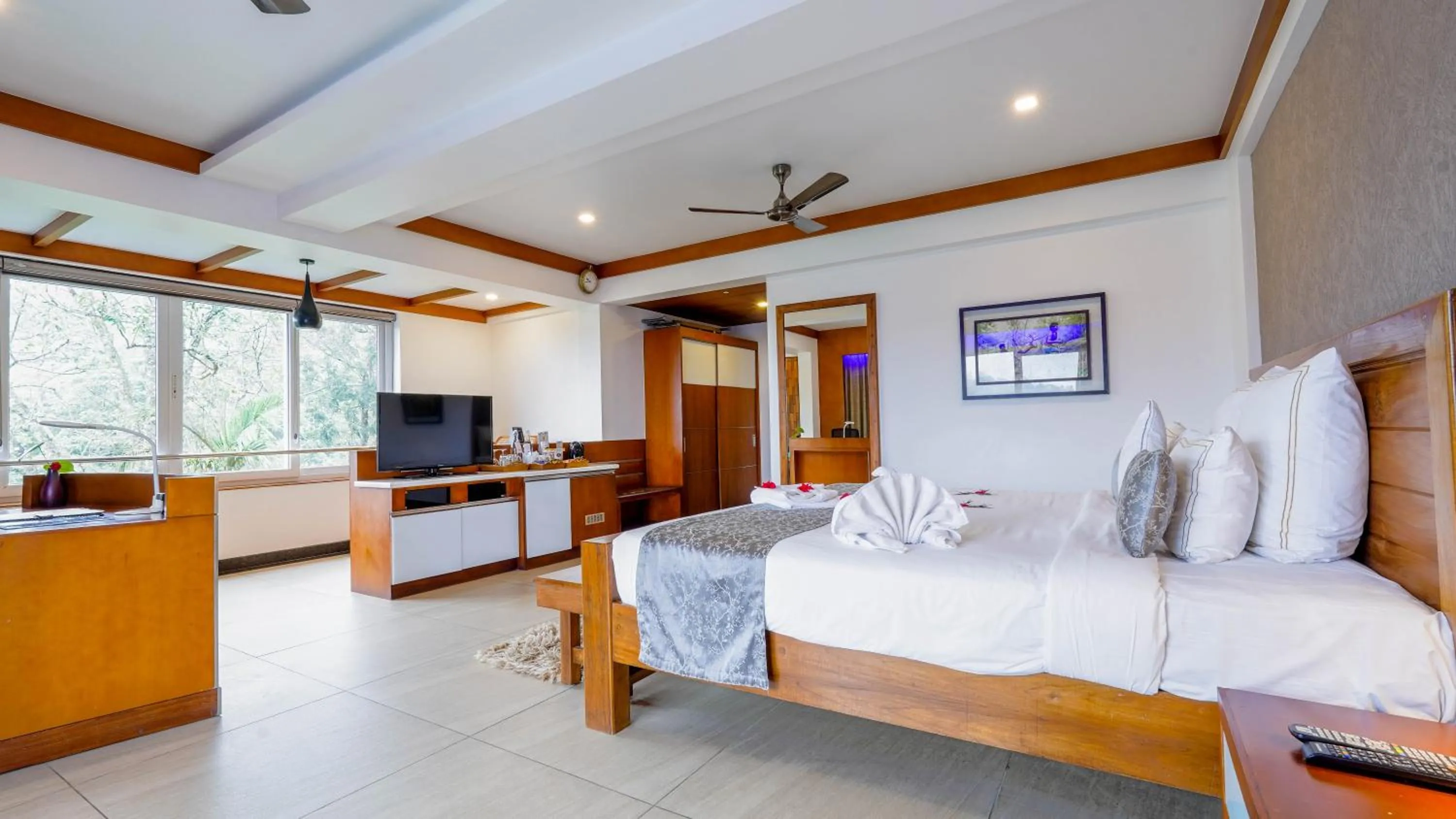 Bed in Chandys Windy Woods Munnar