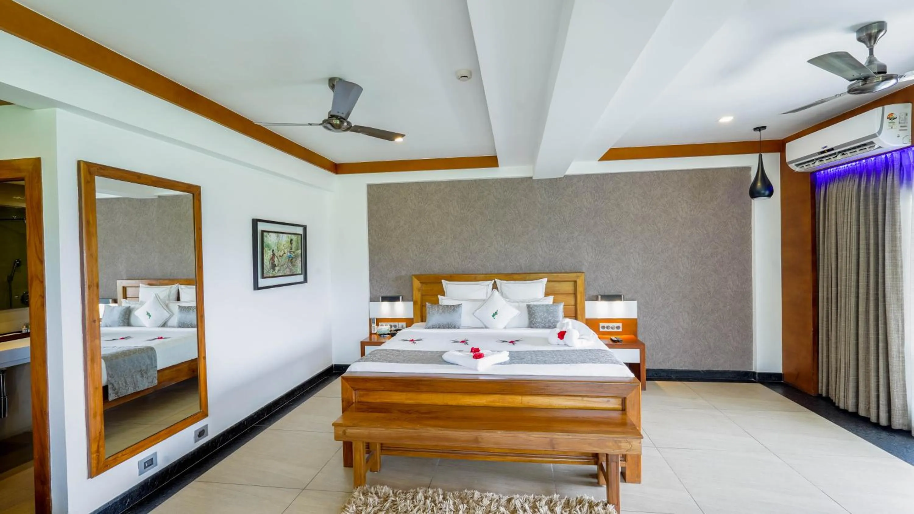 Bed in Chandys Windy Woods Munnar