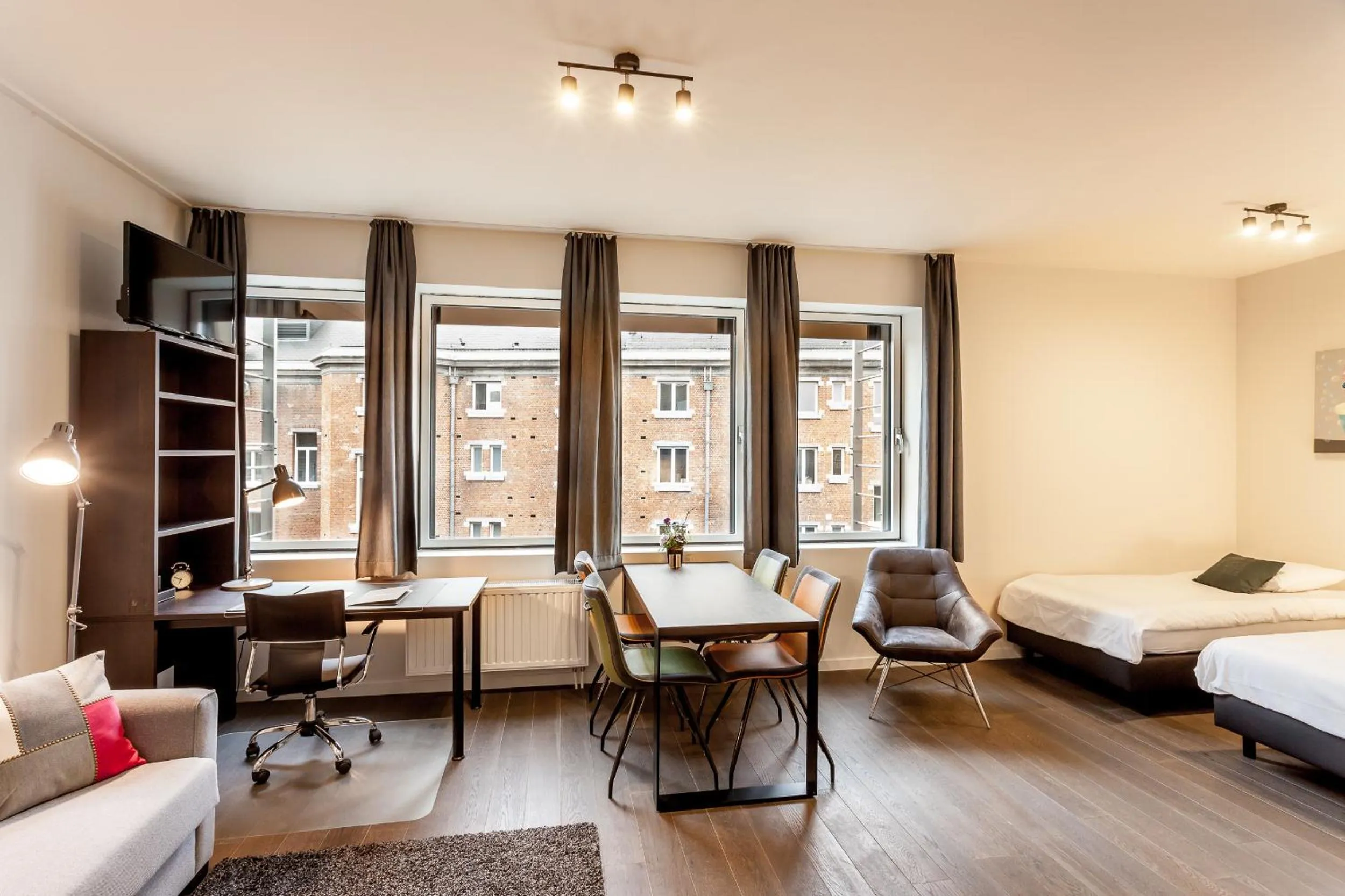 Photo of the whole room, Bed in Getaway Leuven