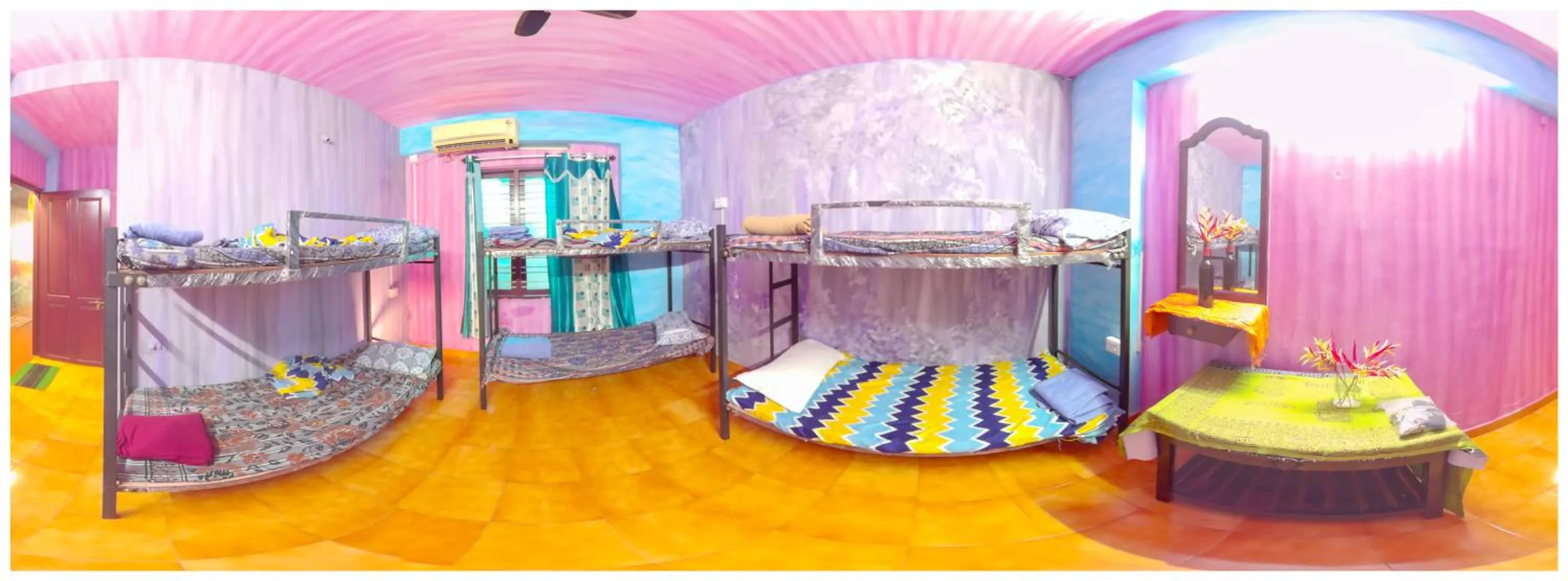 Bed in Santa Maria Hostel Kovalam