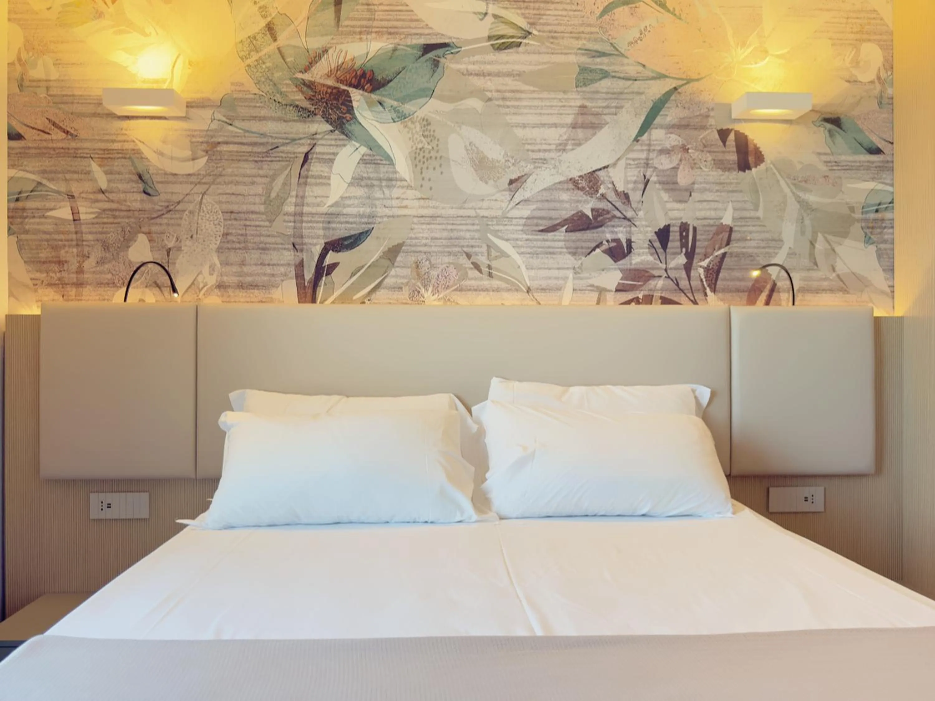 Bed in Hotel Continental