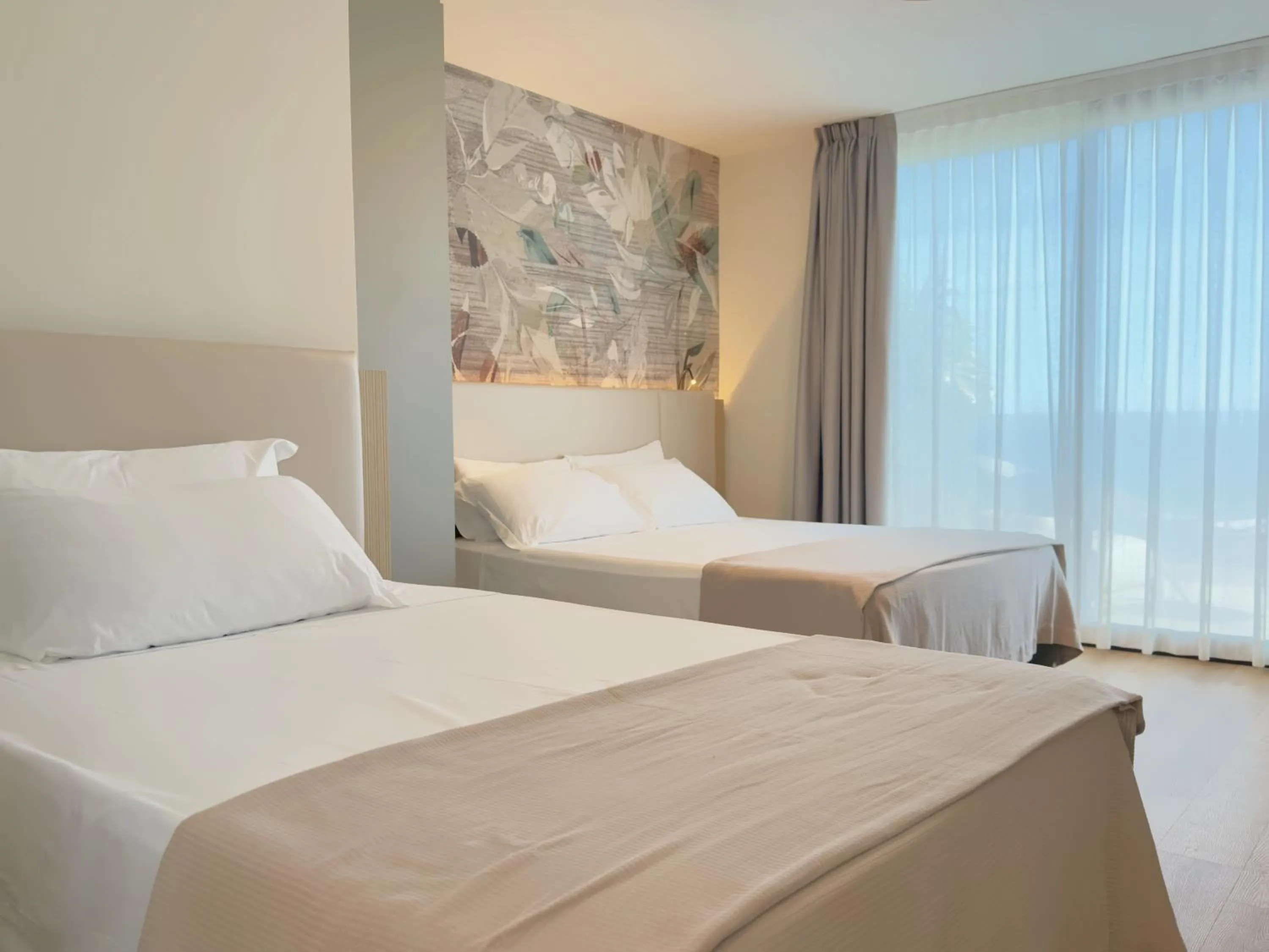 Bed in Hotel Continental