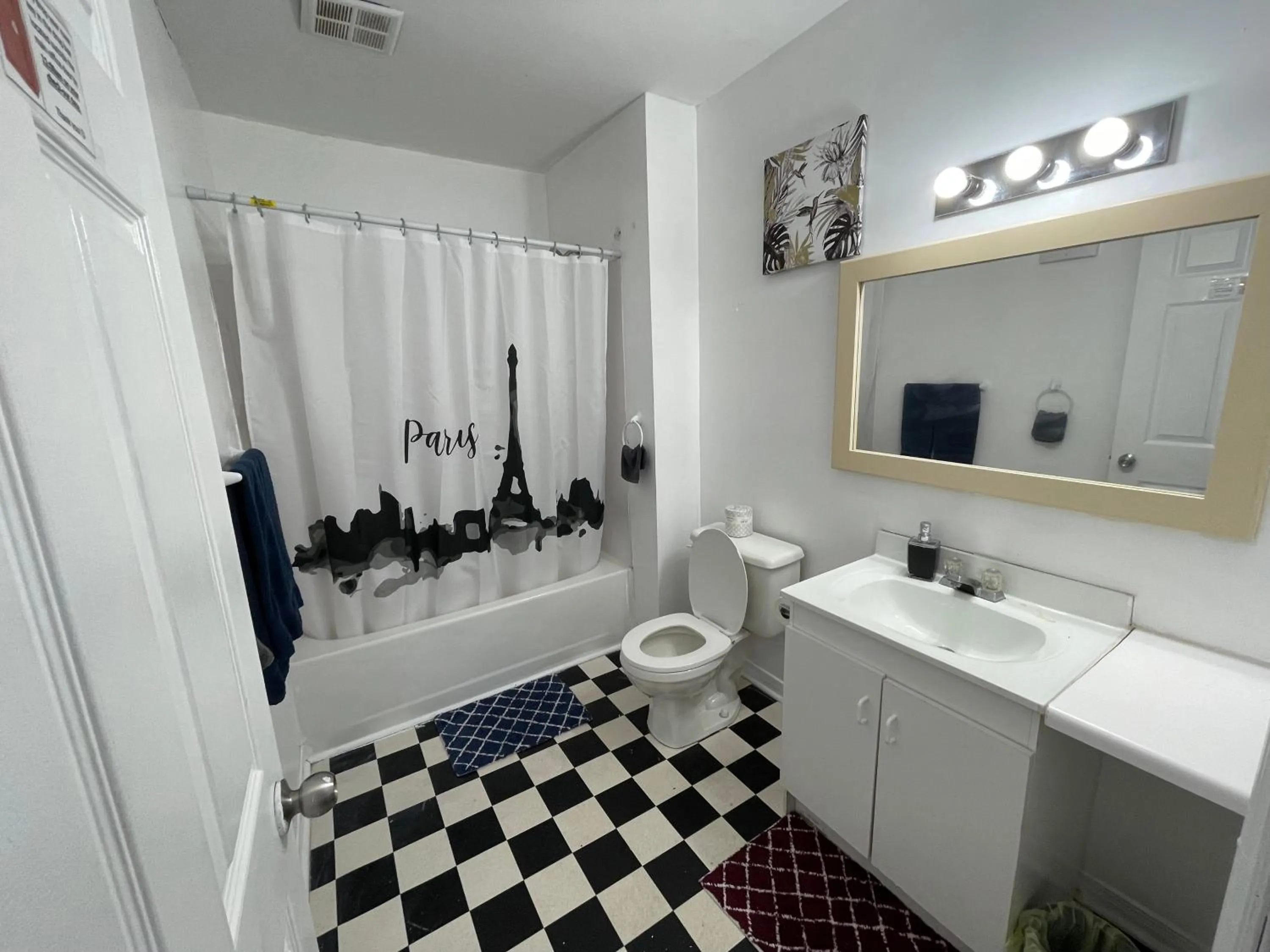 Bathroom in Muskoka Nights