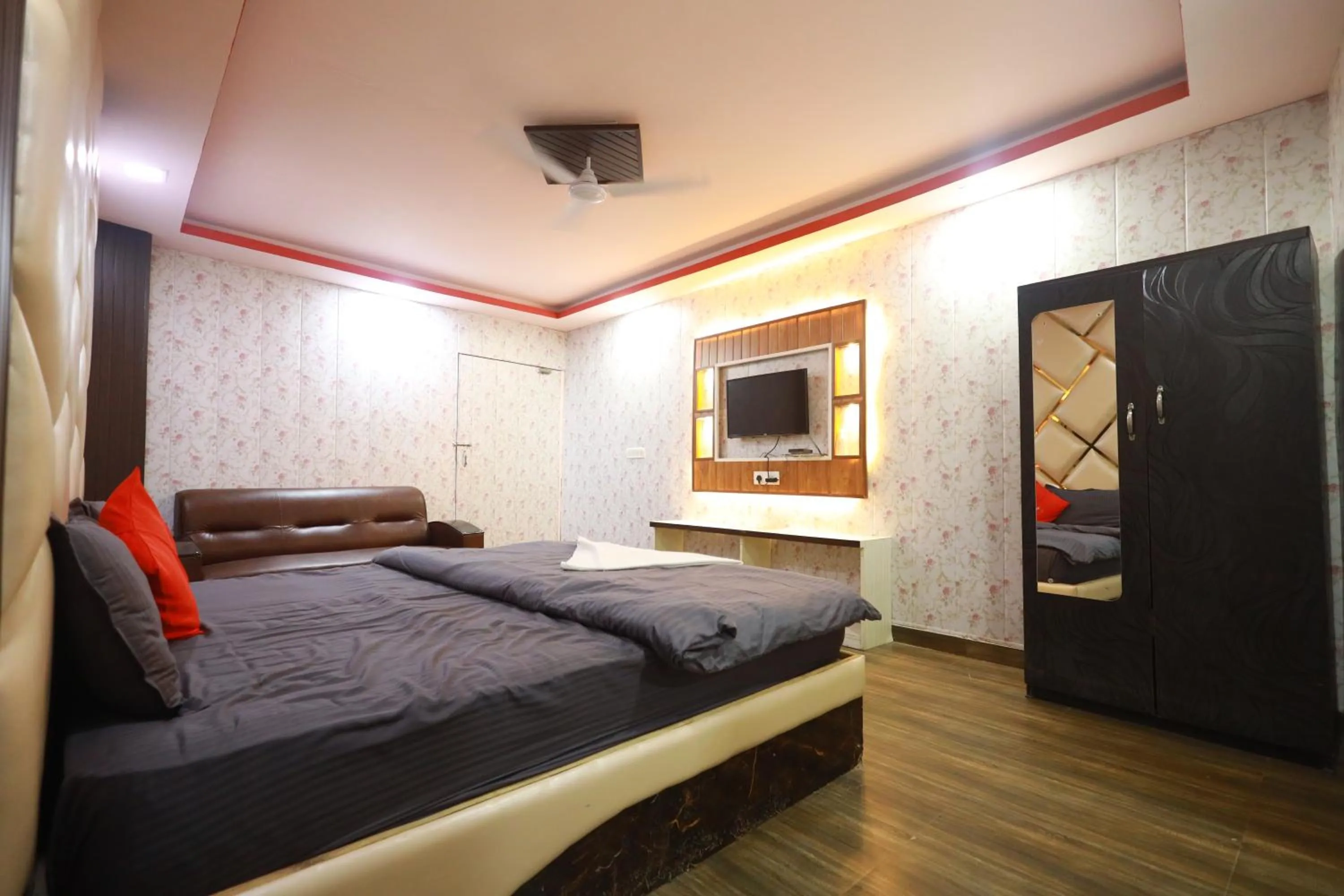 TV and multimedia, Bed in Raj Resort