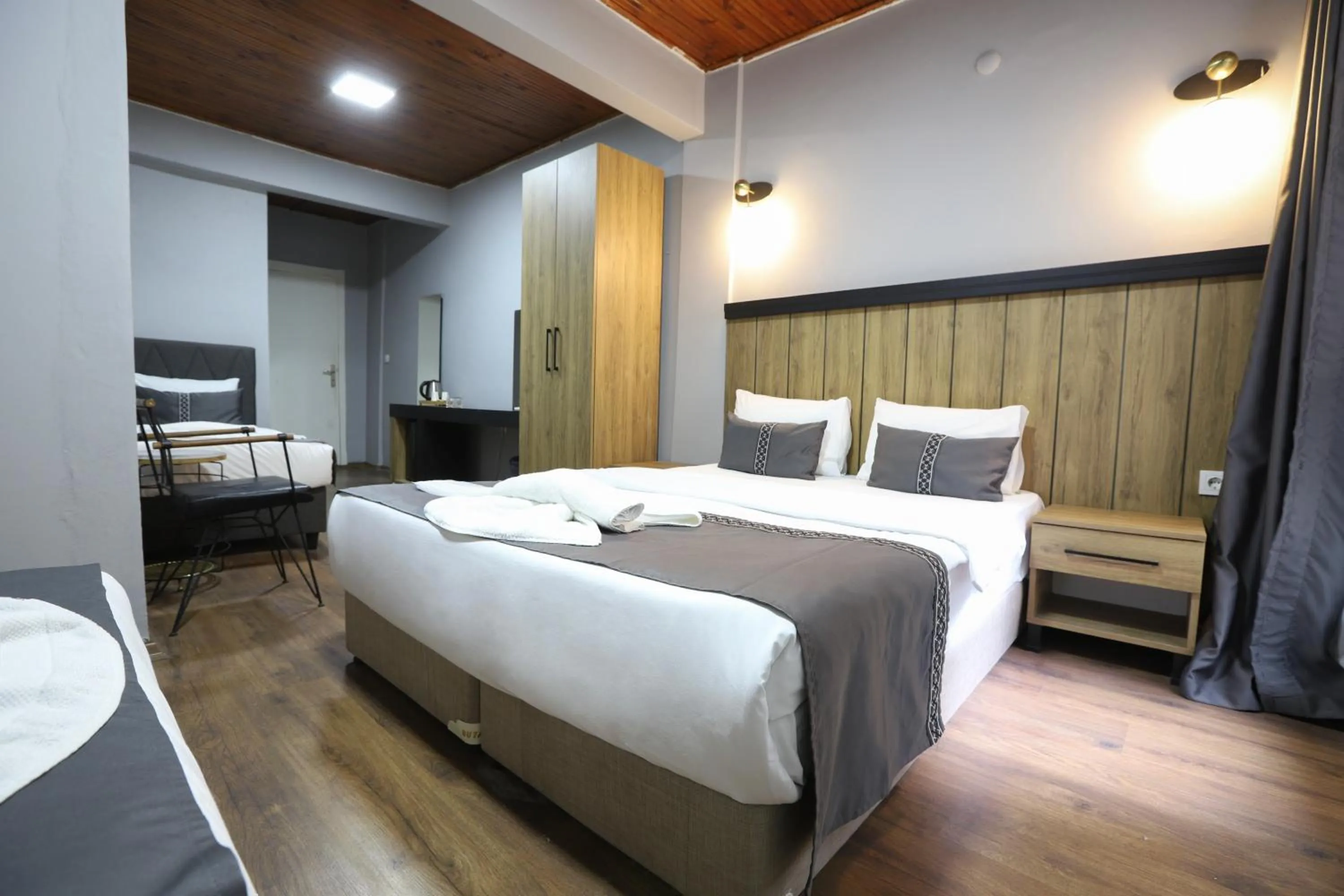 Bed in LA PERA SUİTES