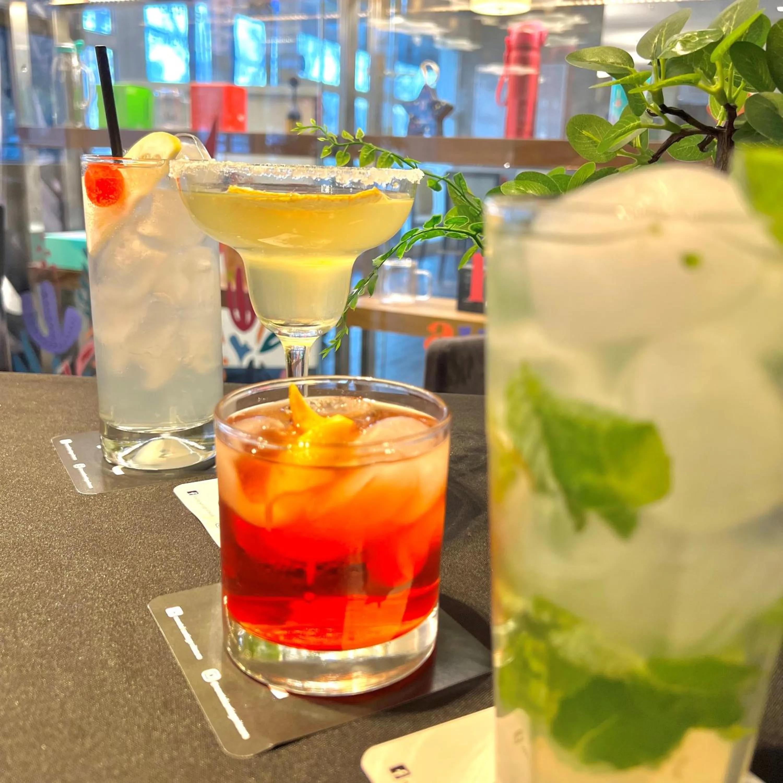 Restaurant/places to eat in Novotel Santiago Vitacura