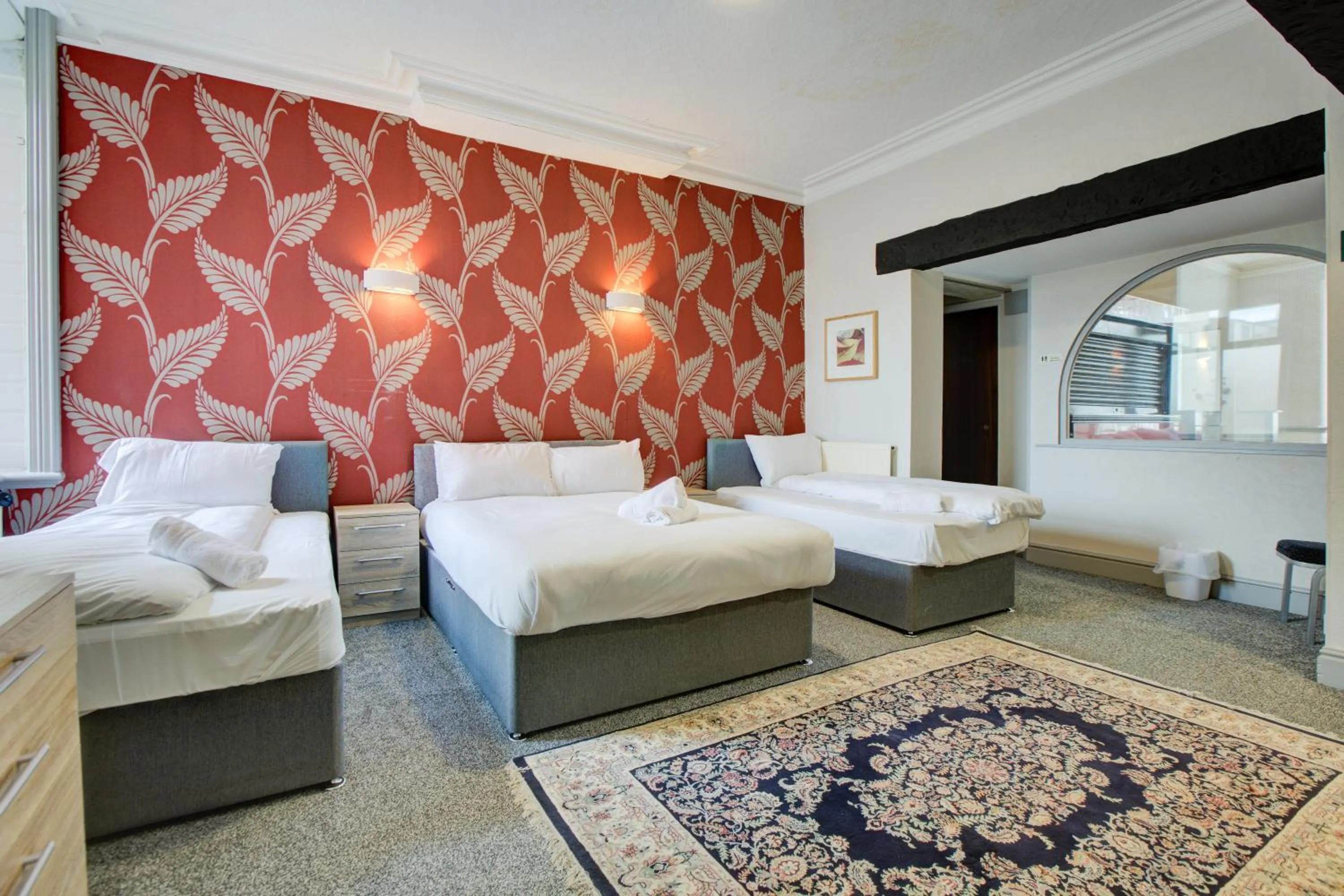 Bedroom, Bed in The Sandringham Court Hotel & Apartment Welcoming Large and Small Groups for 16 years