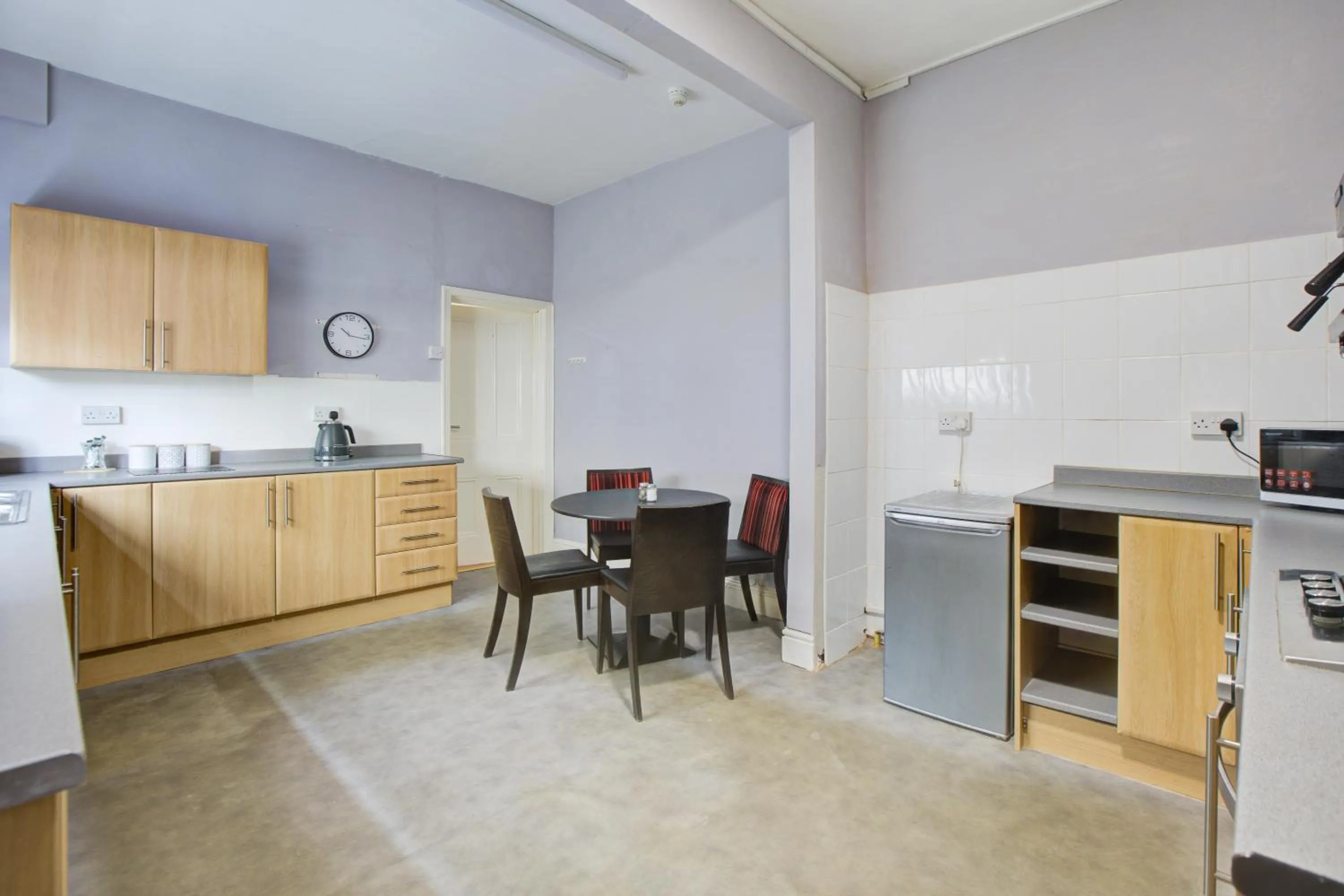 kitchen in The Sandringham Court Hotel & Apartment Welcoming Large and Small Groups for 16 years