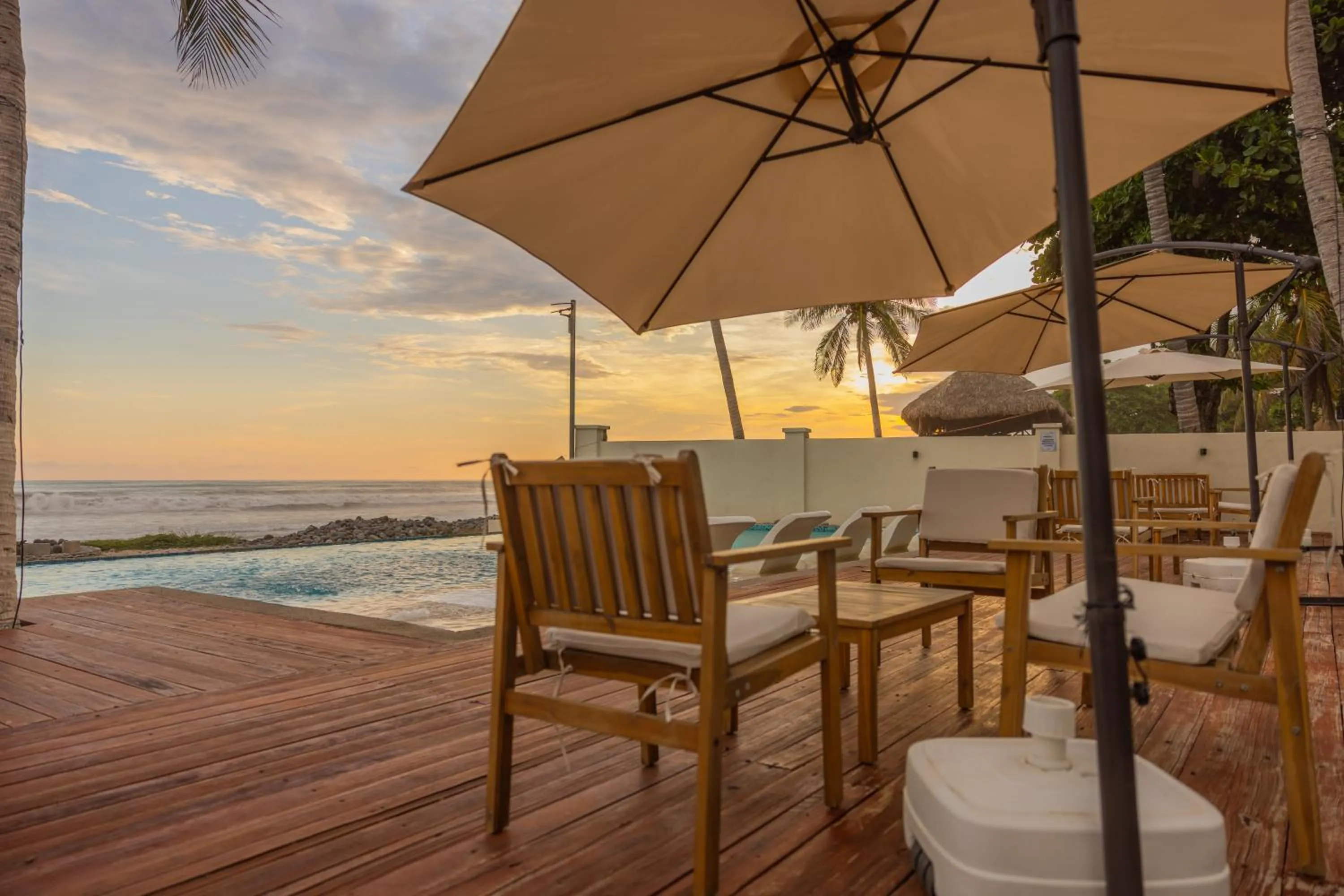 The rooftop Beach & club