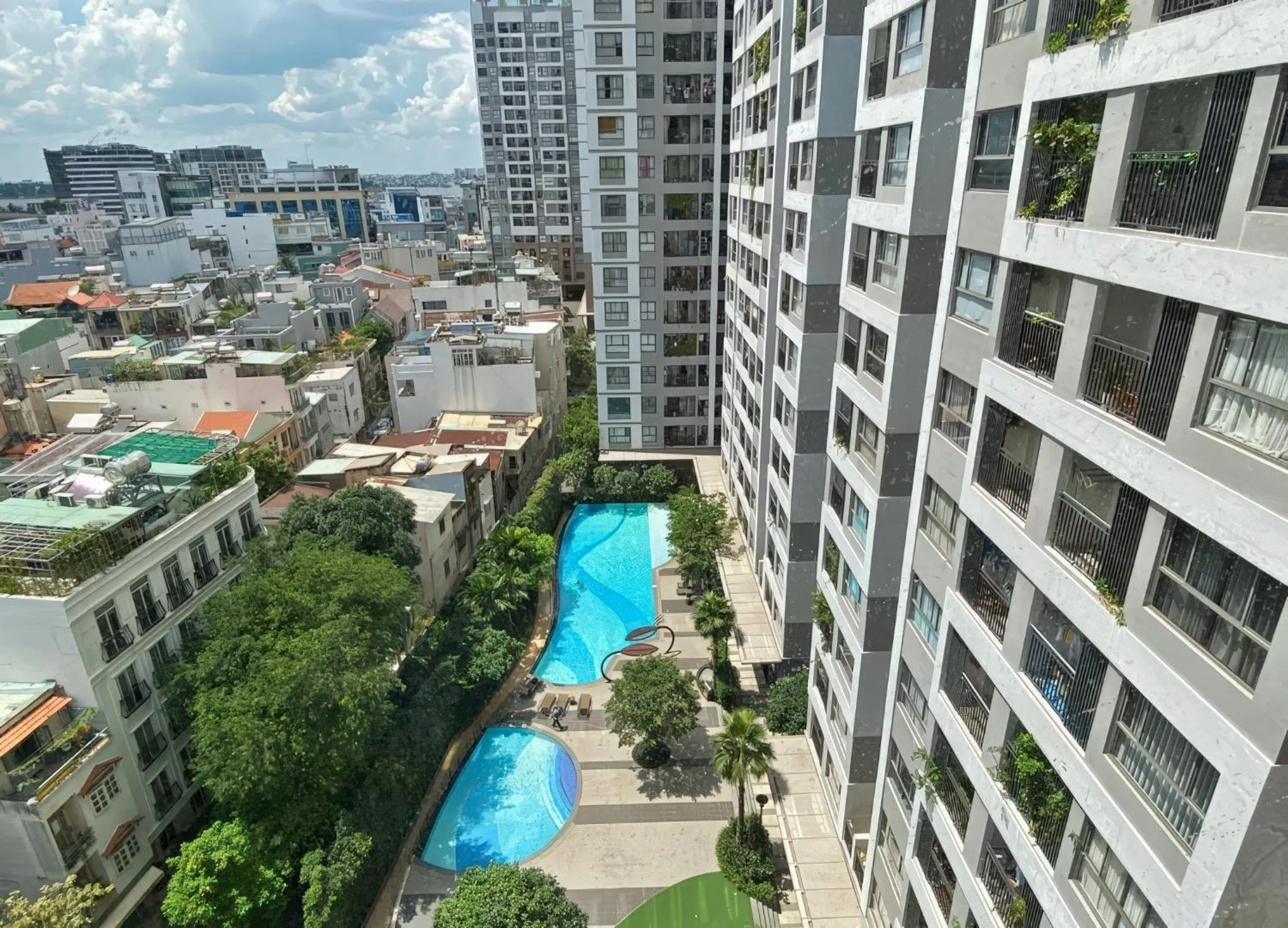 Day in Minute Suites - Botanica Orchard TSN Airport