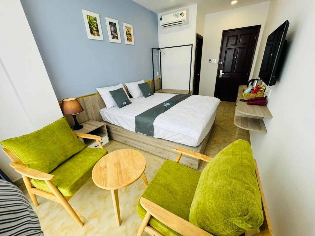 Bedroom, Bed in Like Hotel