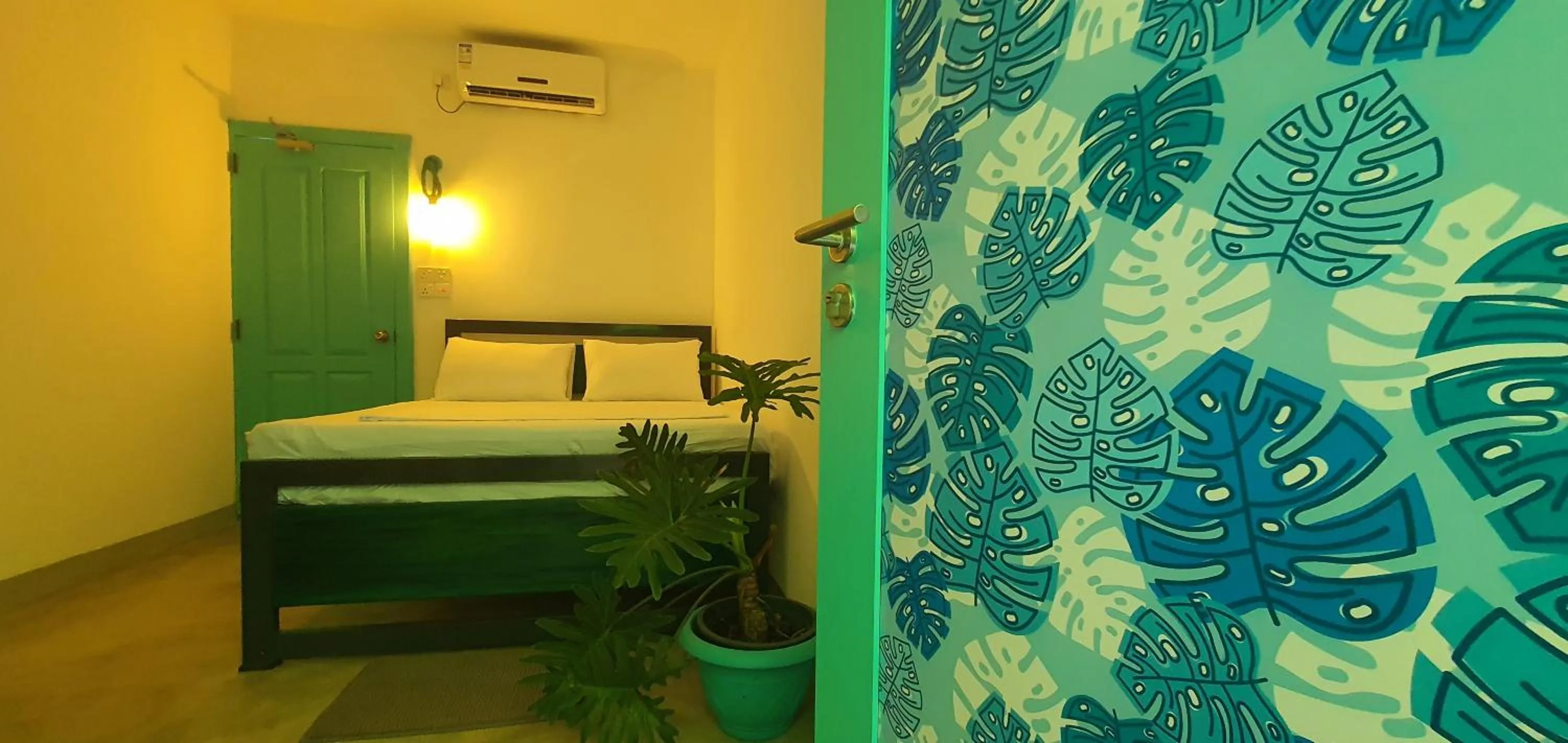 Bed in Hello Airport Hotel, Katunayaka