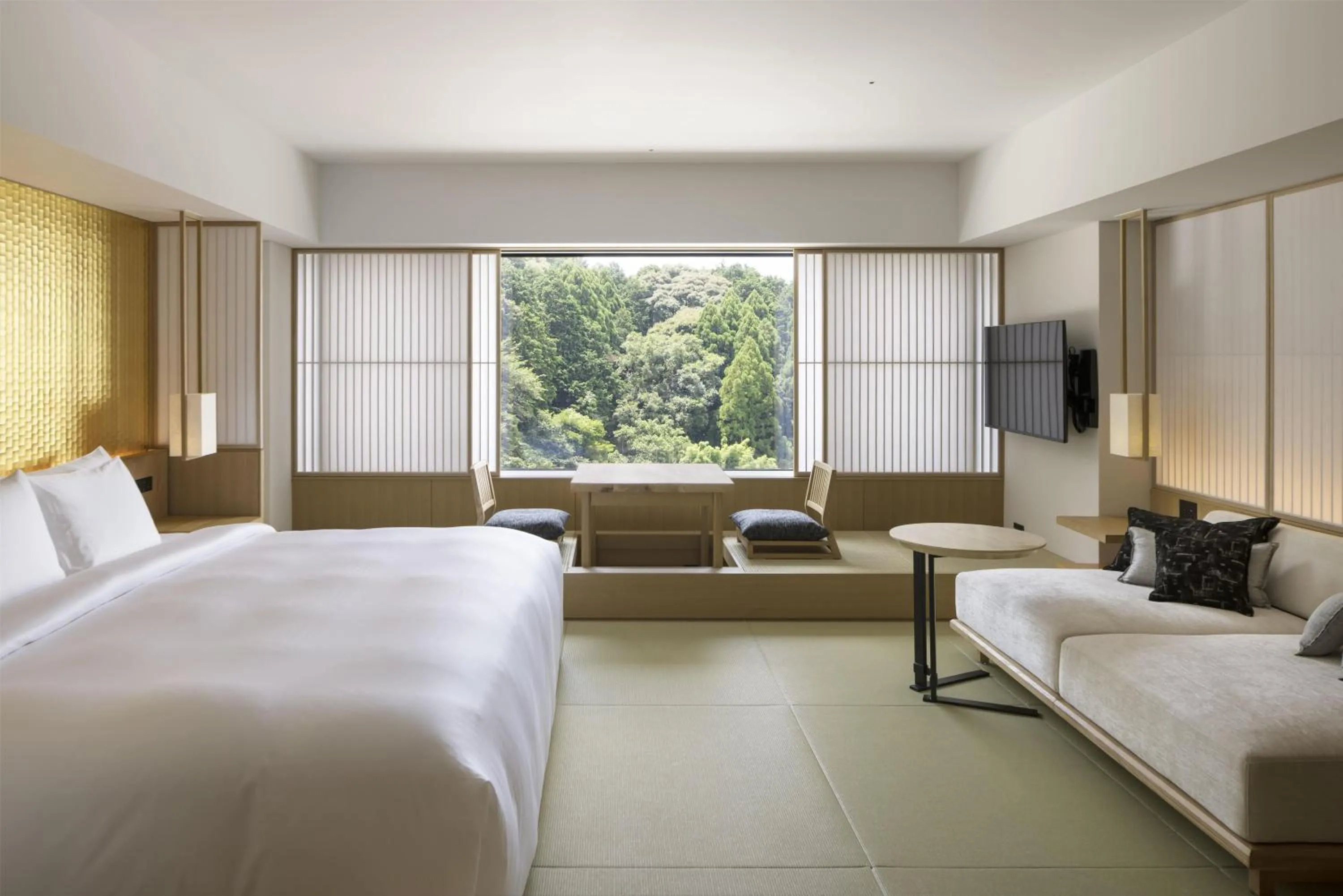Property building, Bed in Banyan Tree Higashiyama Kyoto