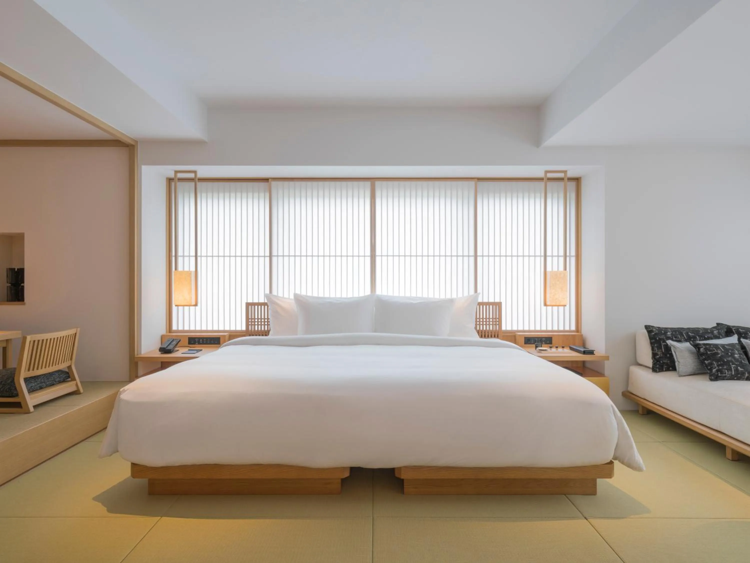 Bedroom, Bed in Banyan Tree Higashiyama Kyoto