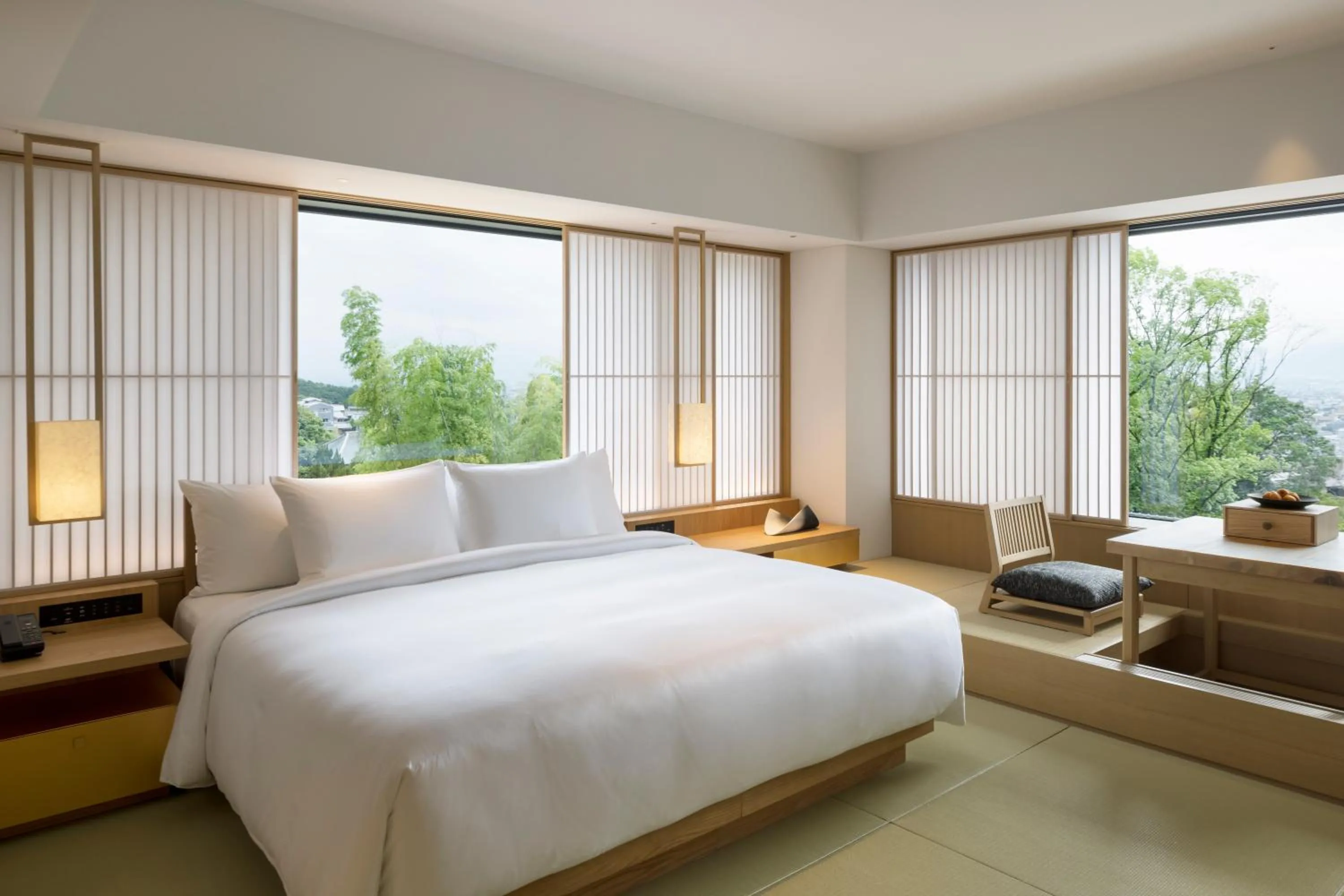 Bedroom, Bed in Banyan Tree Higashiyama Kyoto