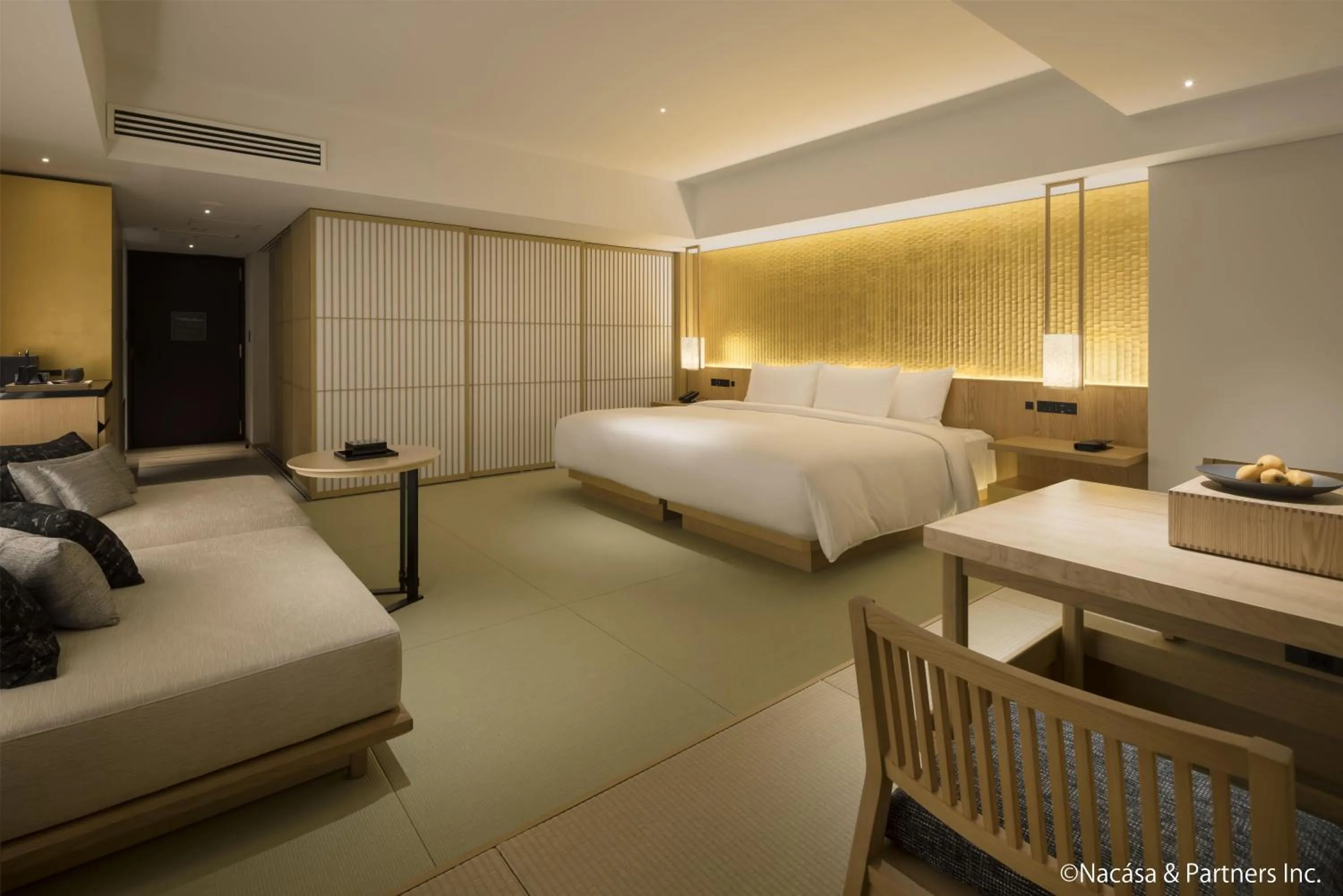 Bedroom, Bed in Banyan Tree Higashiyama Kyoto