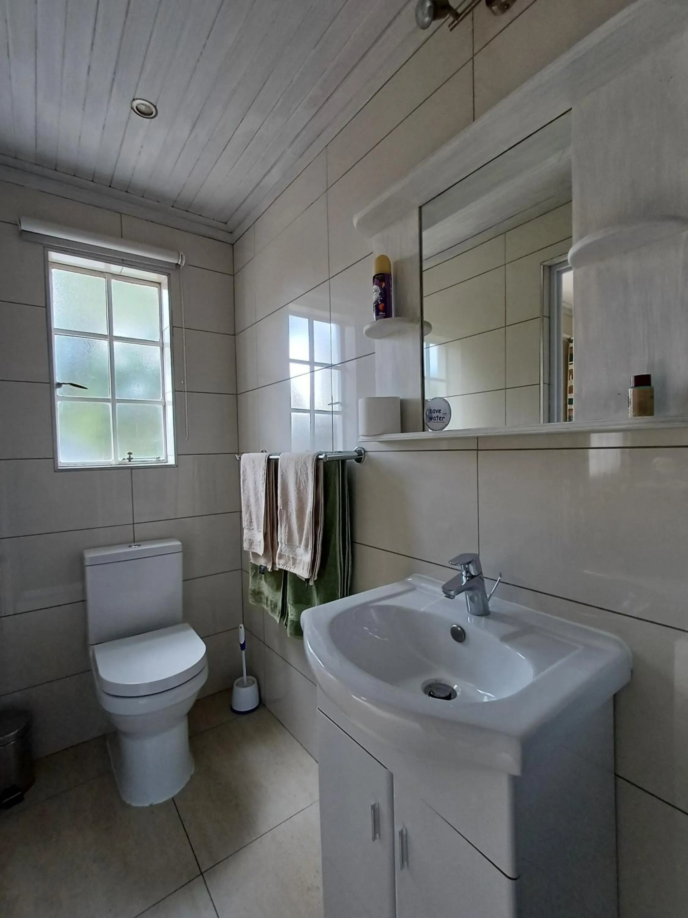 Bathroom in Capbon Guesthouse