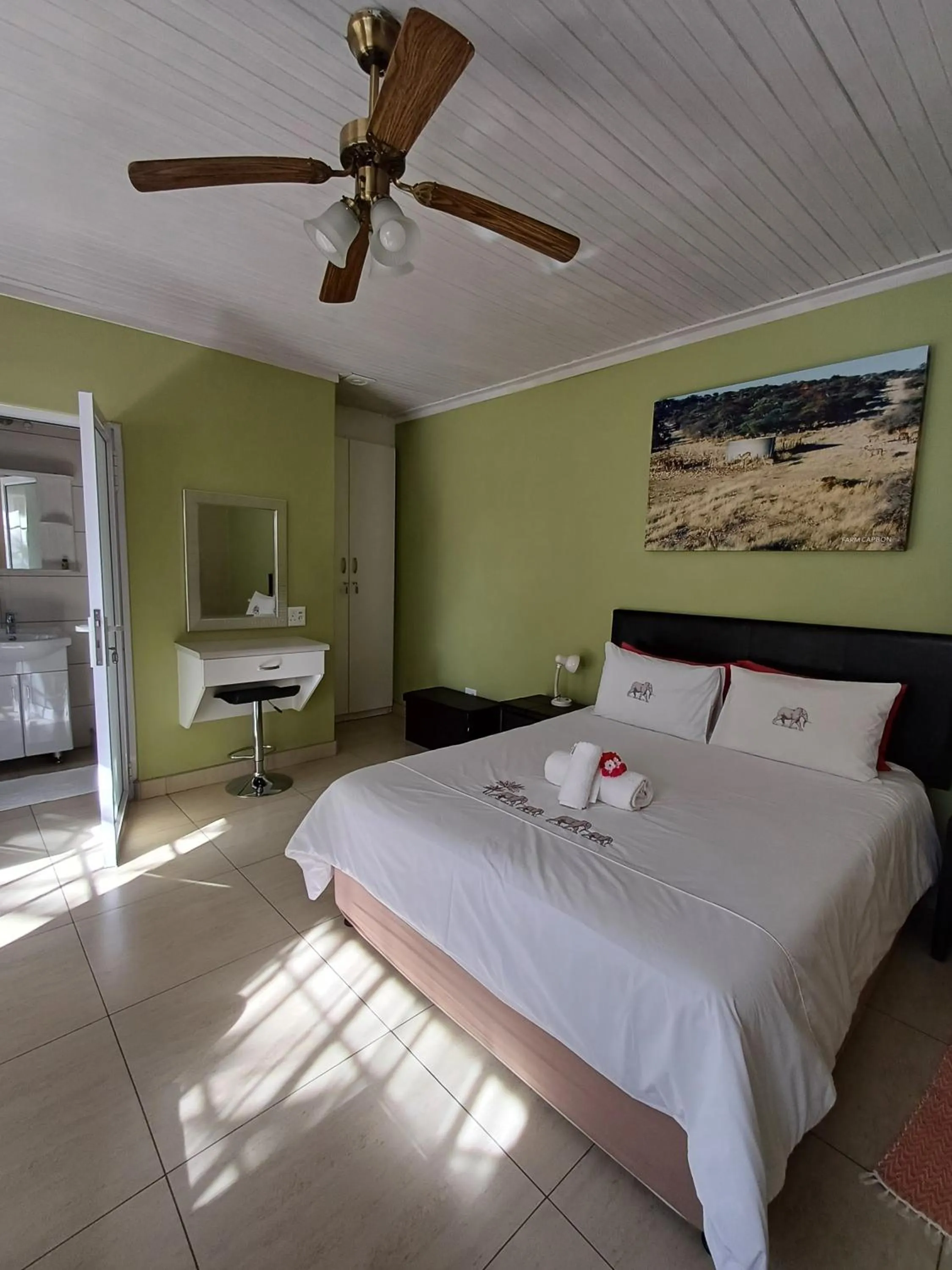 Bedroom, Bed in Capbon Guesthouse