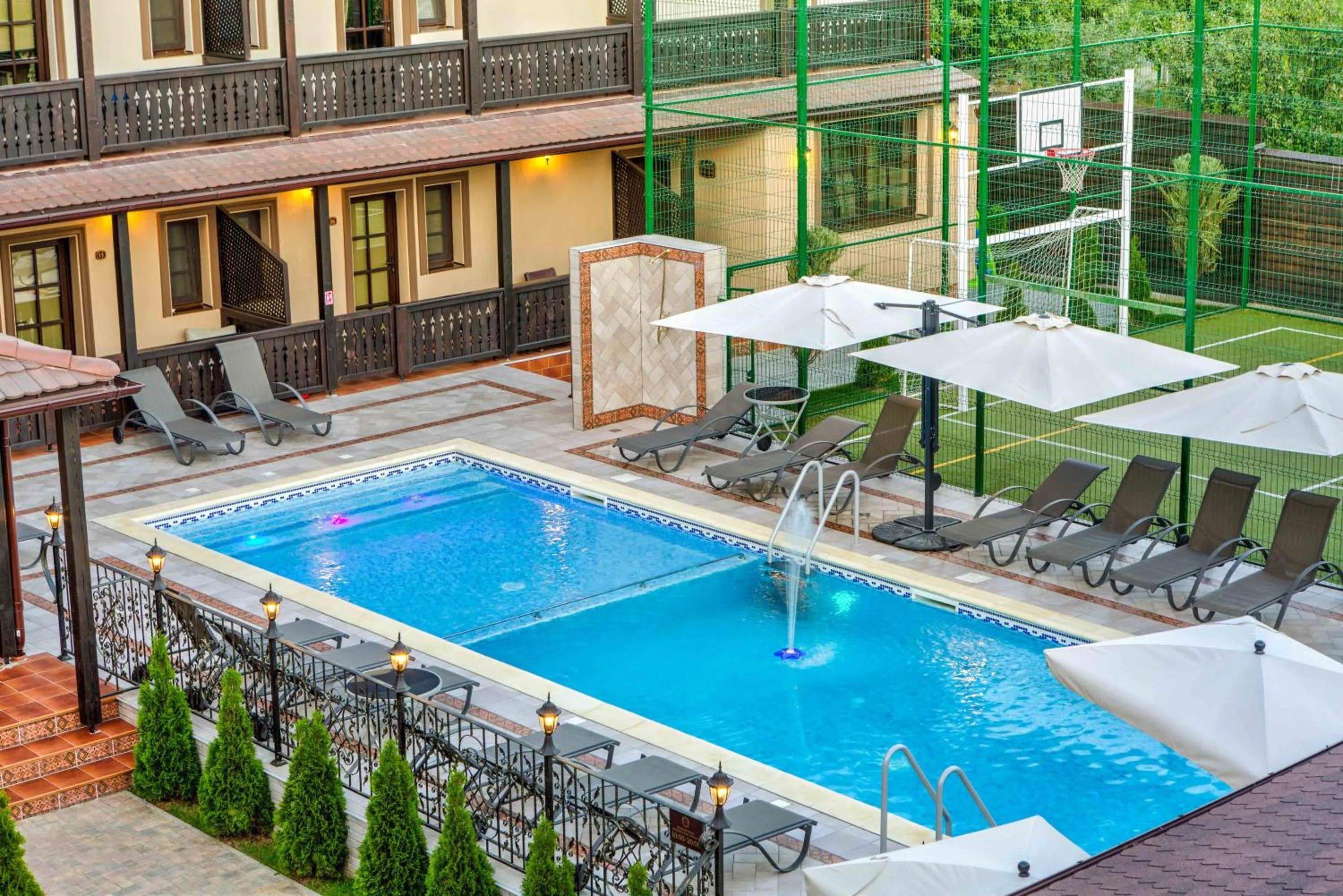 Pool view in Conacul Ambient