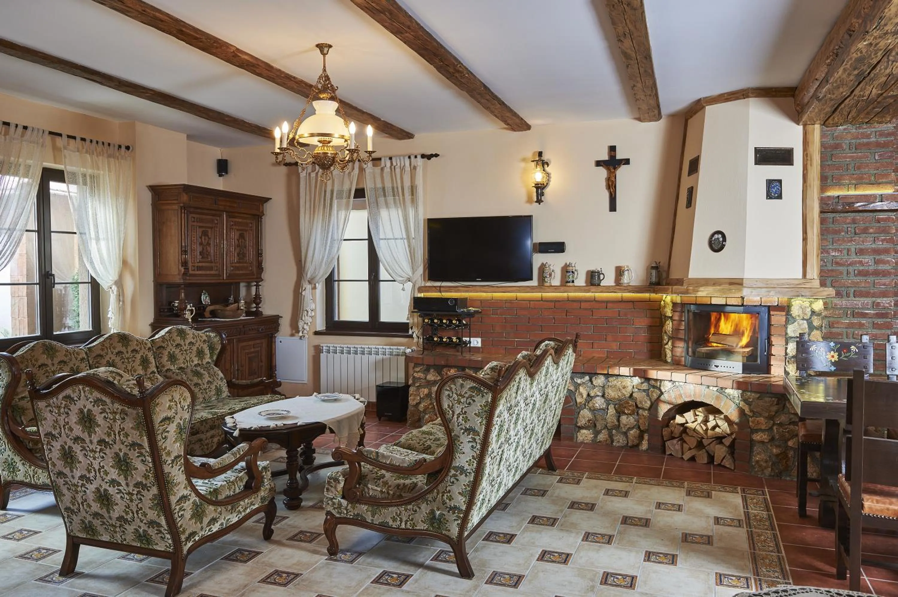 Restaurant/places to eat in Conacul Ambient