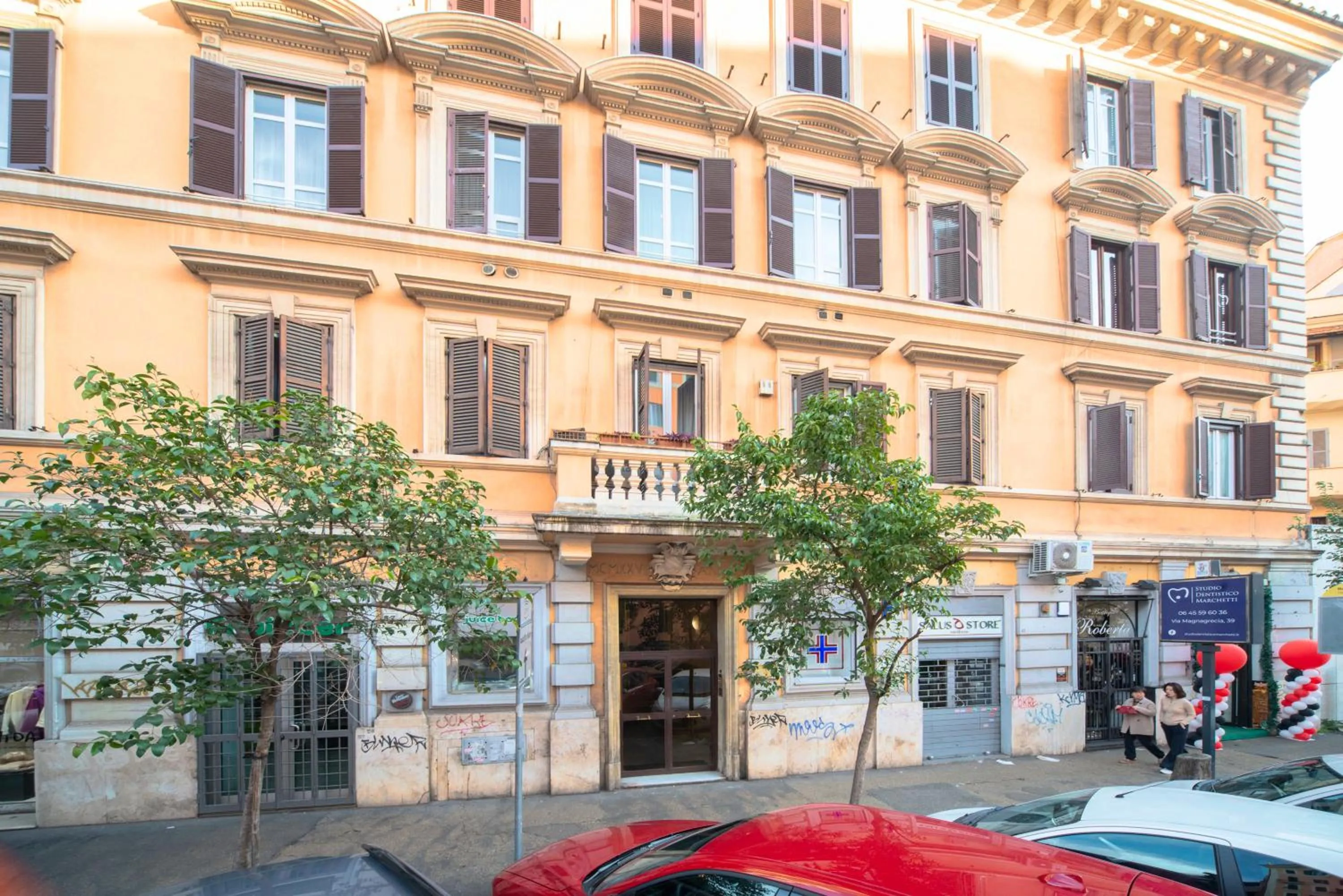 Property building in La Grande Bellezza Guest House Rome