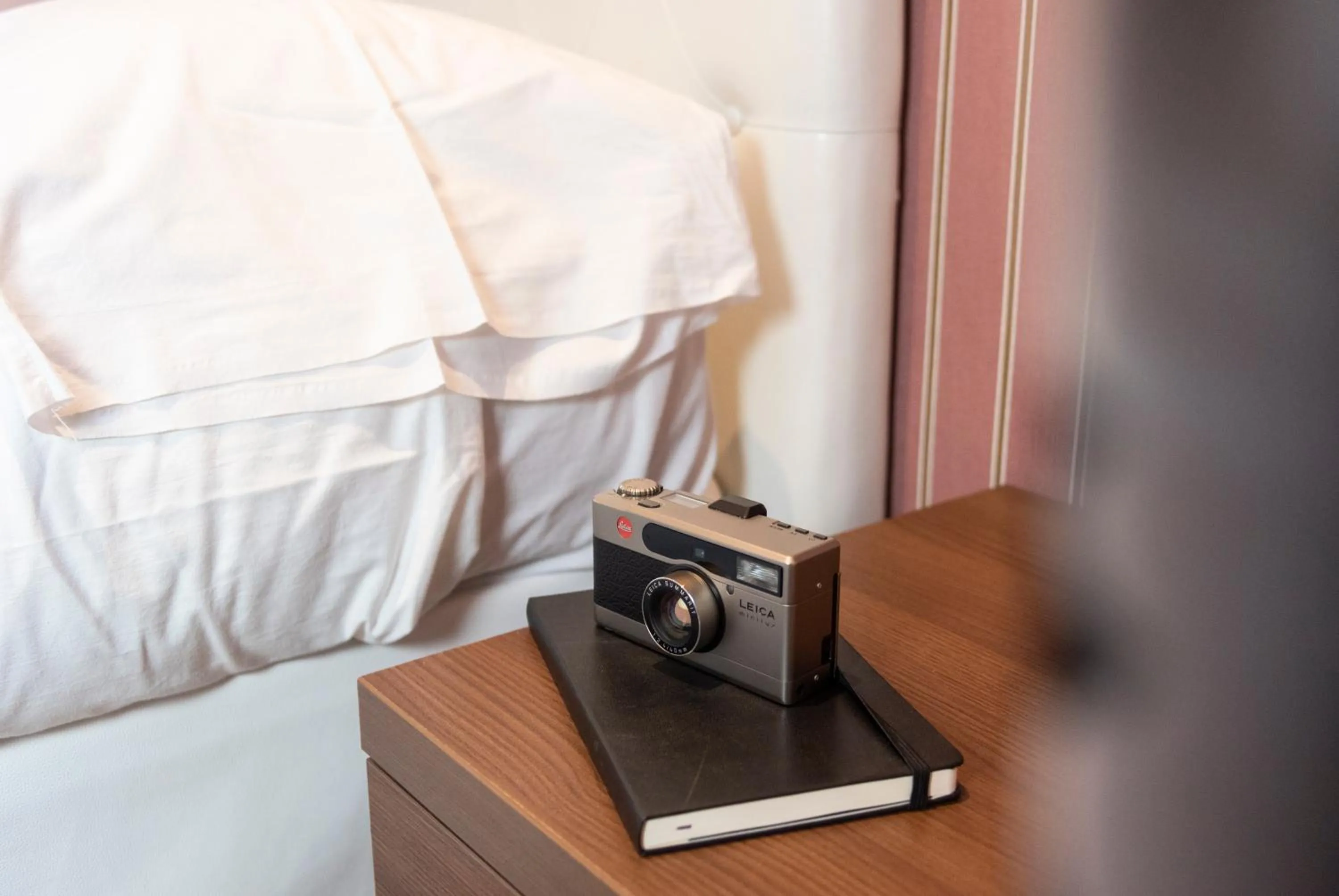 Bed in La Grande Bellezza Guest House Rome