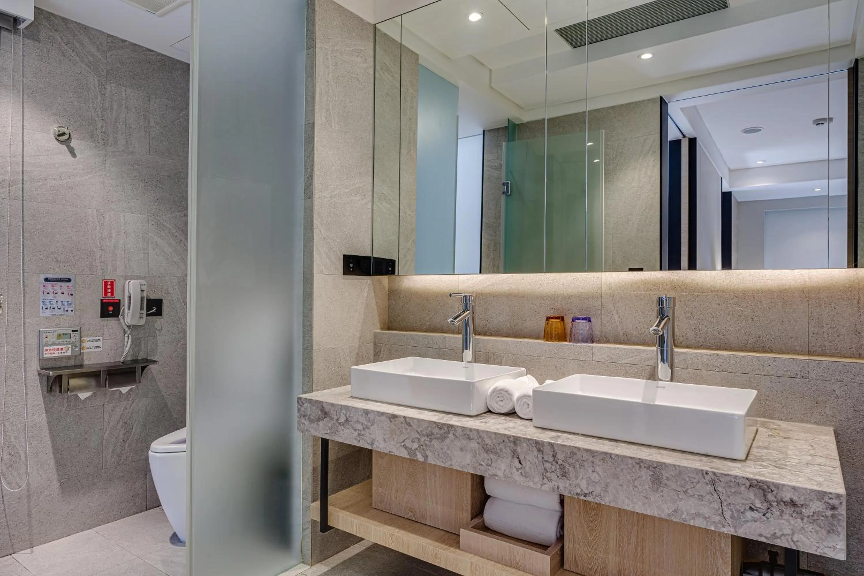 Boutech Wuri Village Hotel