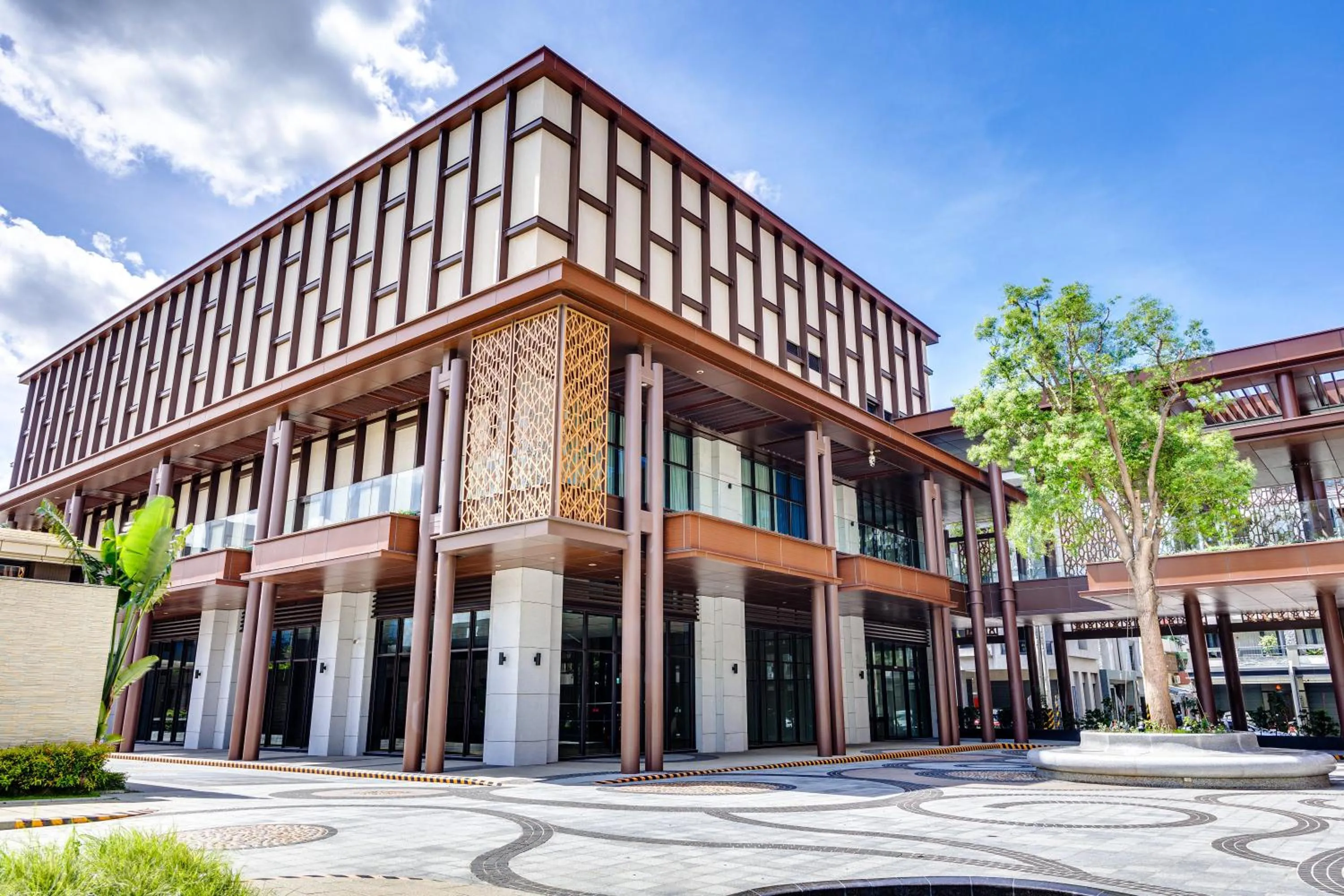 Property building in Boutech Wuri Village Hotel