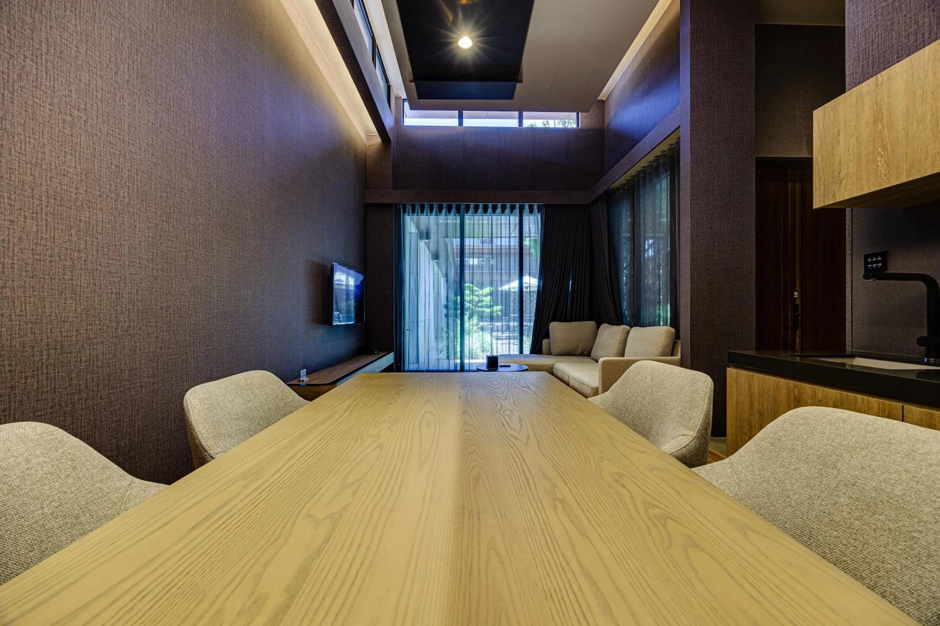 Boutech Wuri Village Hotel