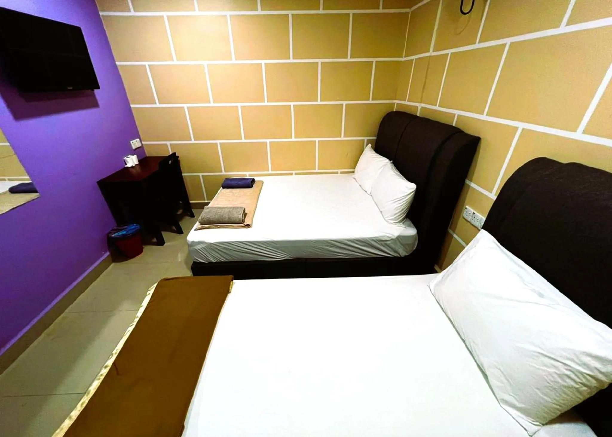 Bed in Puchong Business Hotel @ Putrajaya