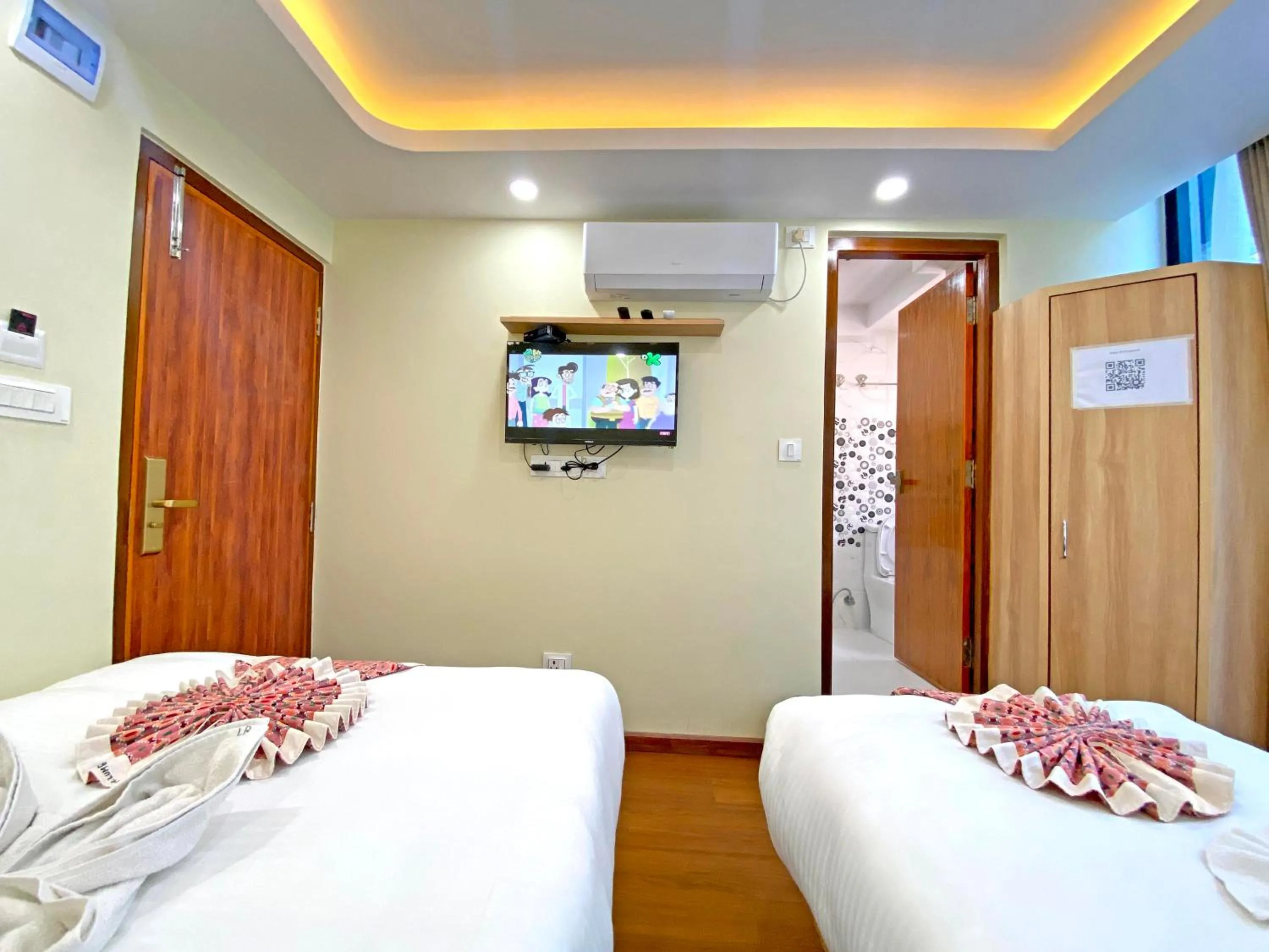 Bed in Hotel Lumbini Airport
