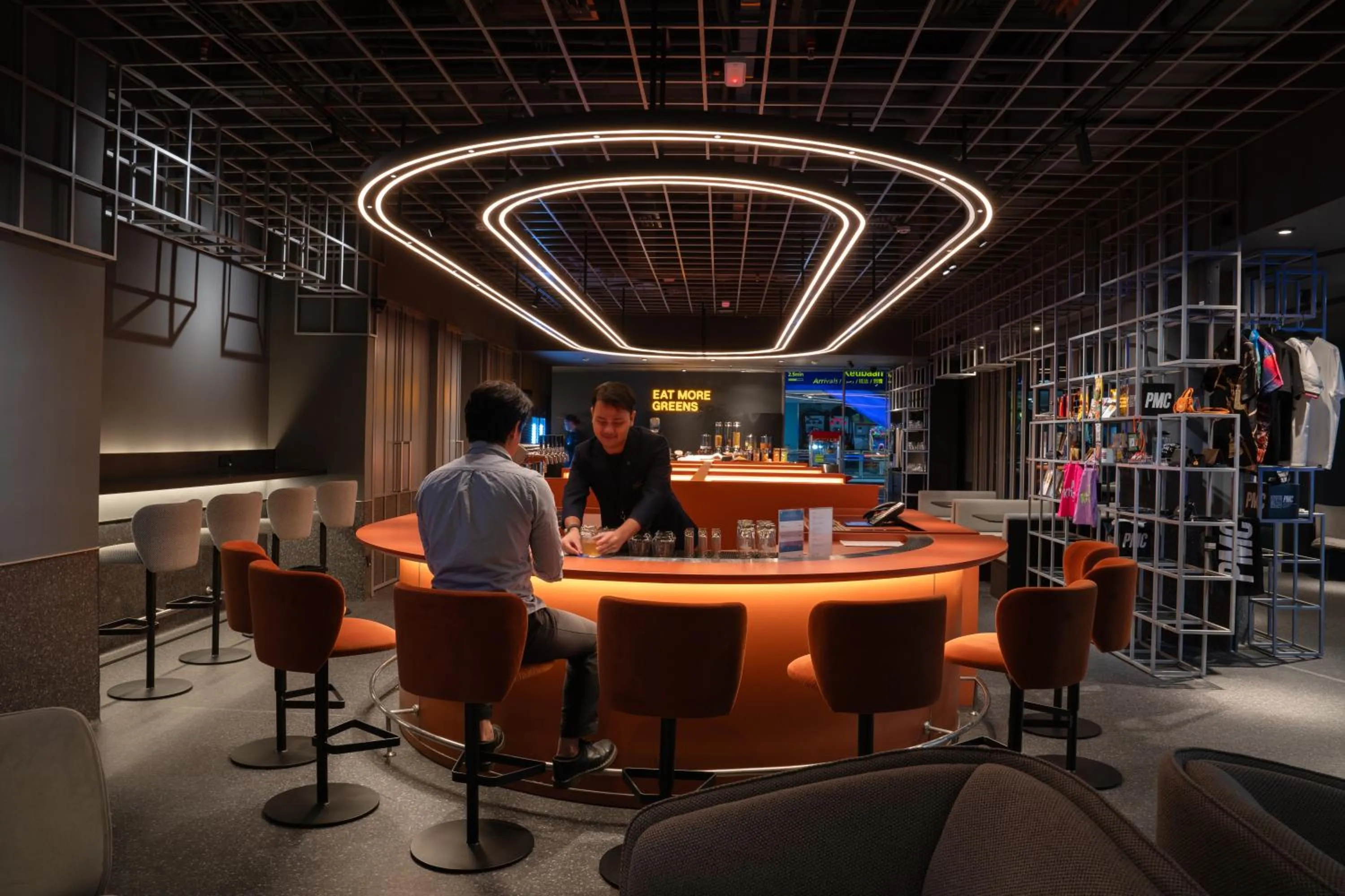 Lounge or bar in CapsuleTransit MAX - Terminal 2