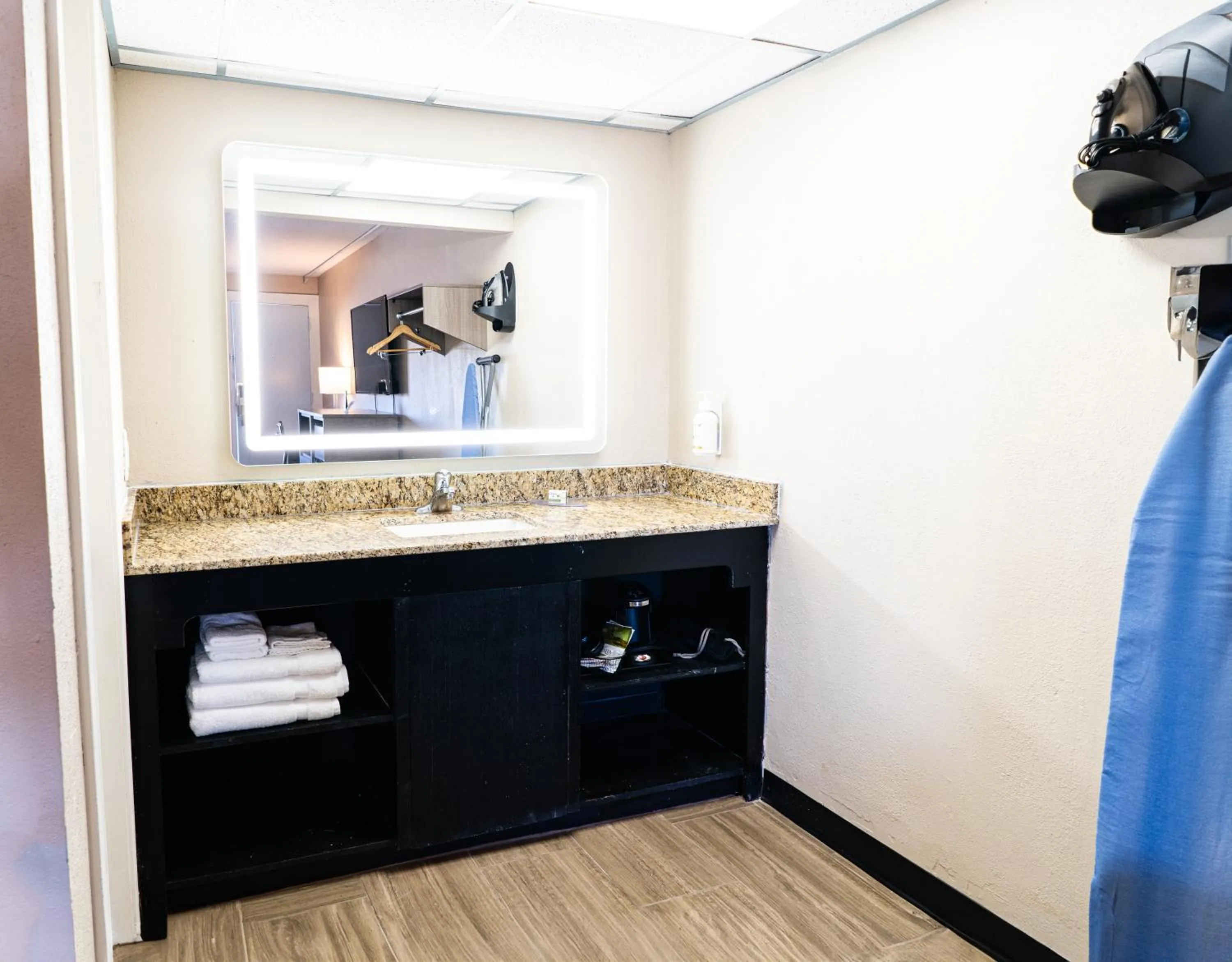 Bathroom in Super 8 by Wyndham Corpus Christi Airport