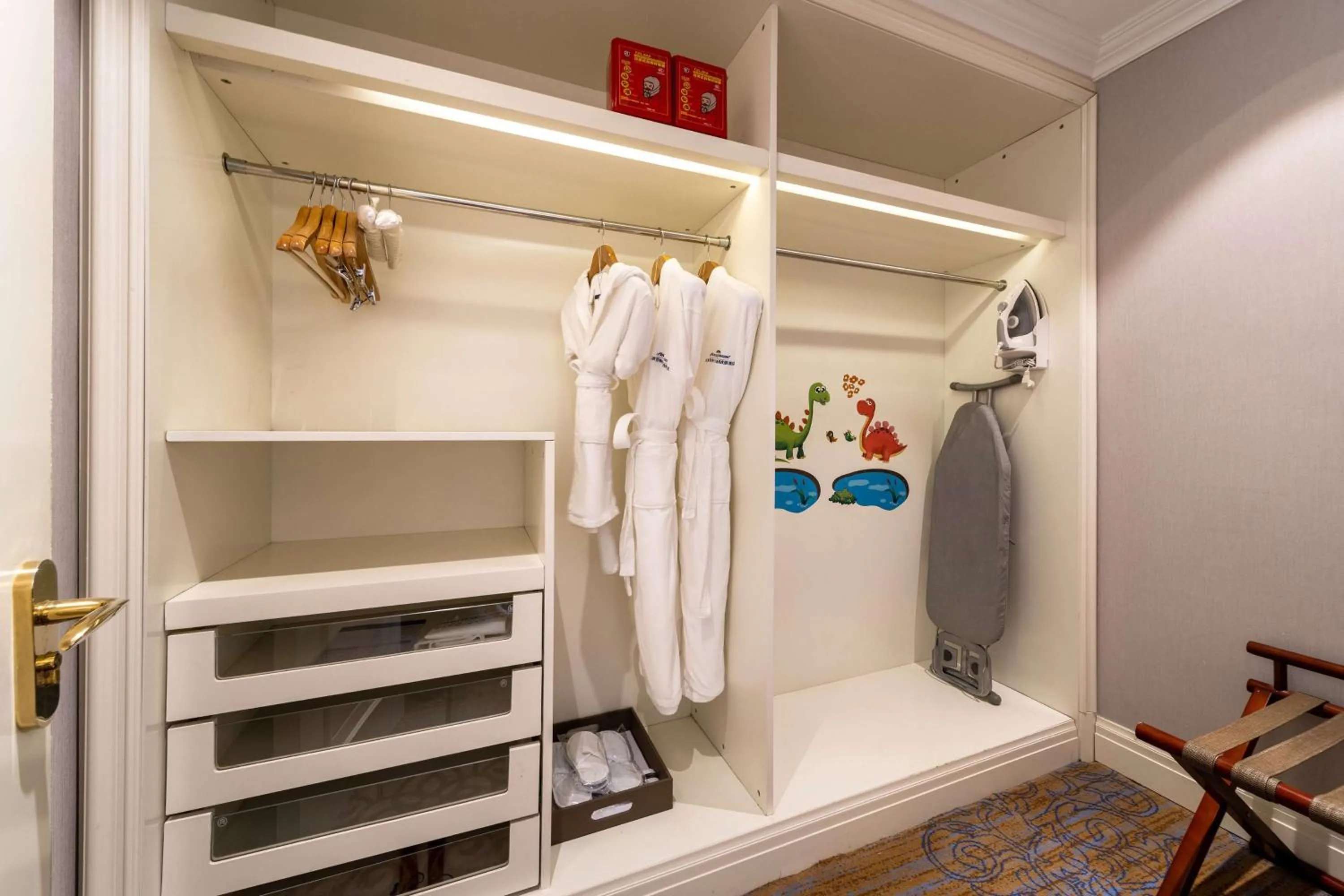 Photo of the whole room in Howard Johnson Junhe Hot Springs Resort Beijing北京君和豪生温泉酒店