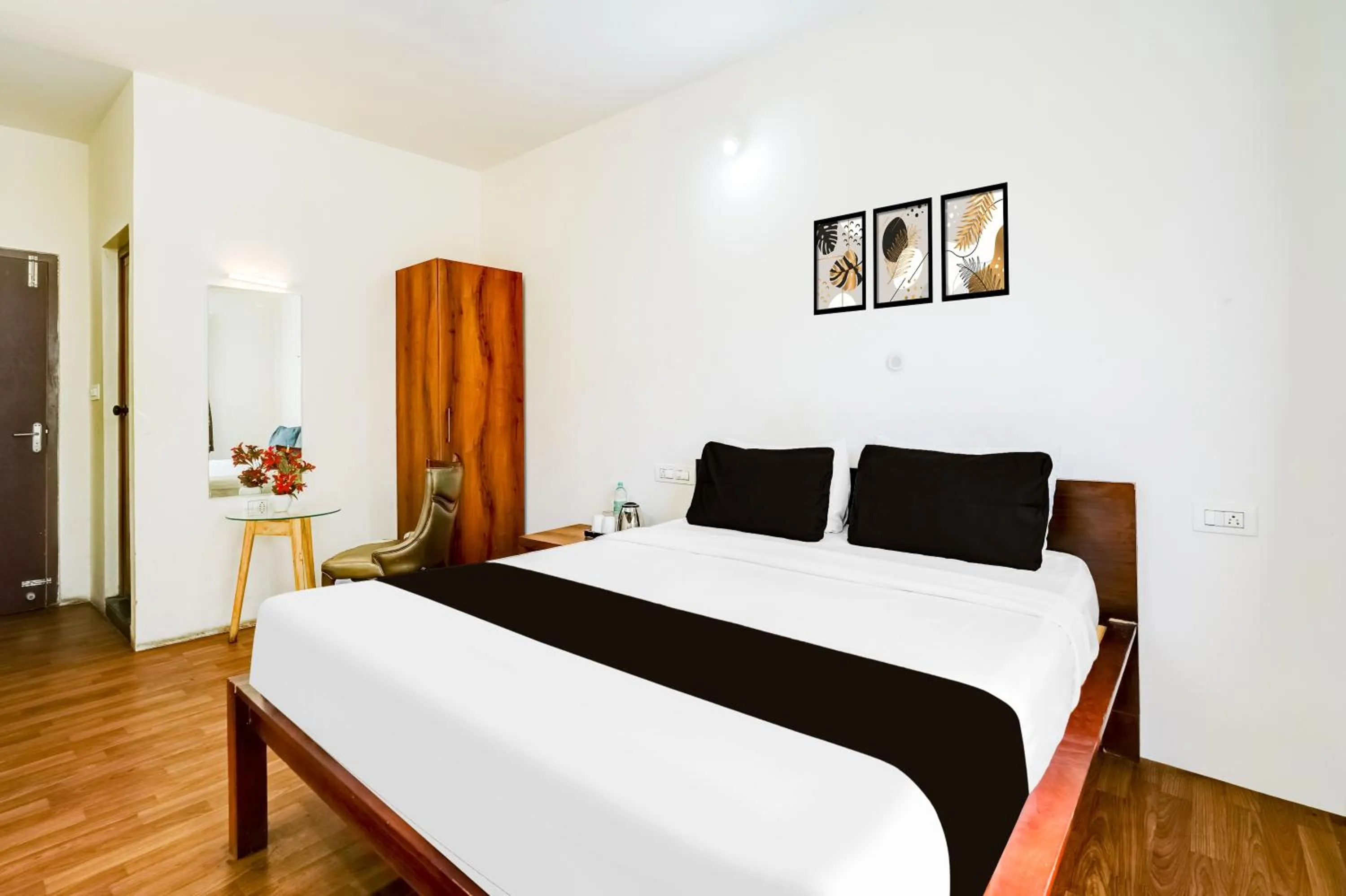 Bedroom, Bed in Super Collection O Bannergatta Road Near Decathlon