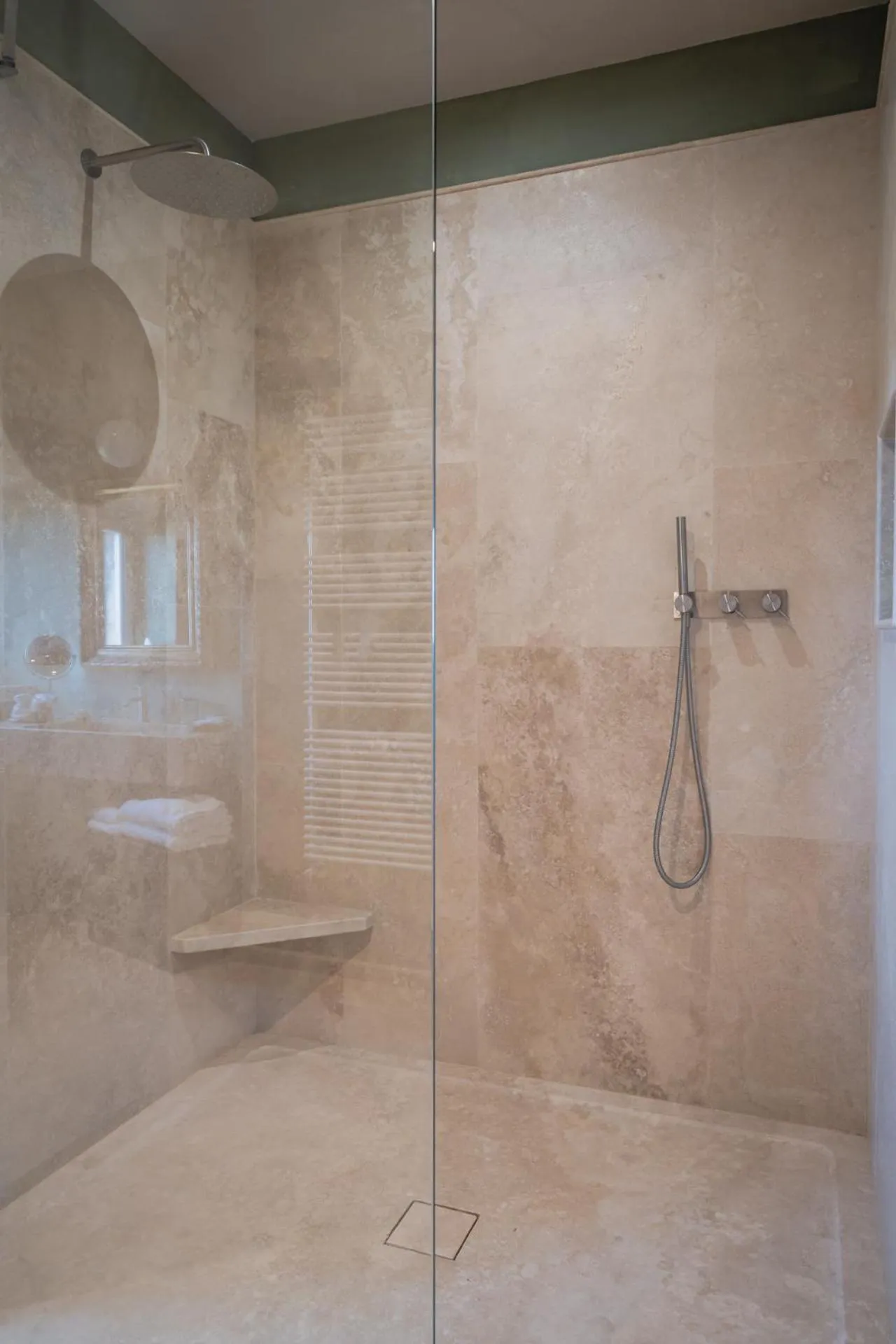 Shower in Villa Le Prata - Residenza del Vescovo - Cantina & Relais