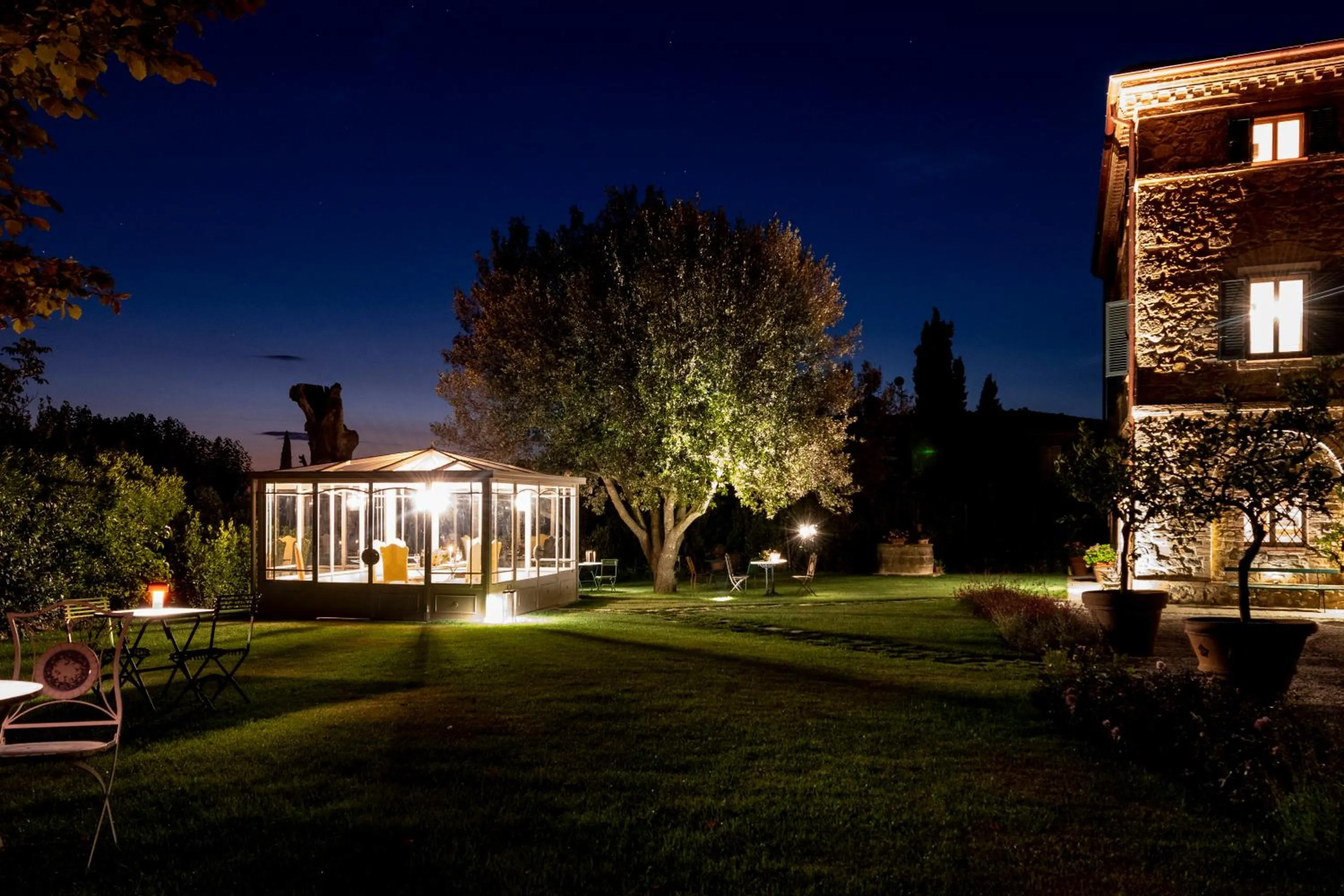 Garden in Villa Le Prata - Residenza del Vescovo - Cantina & Relais