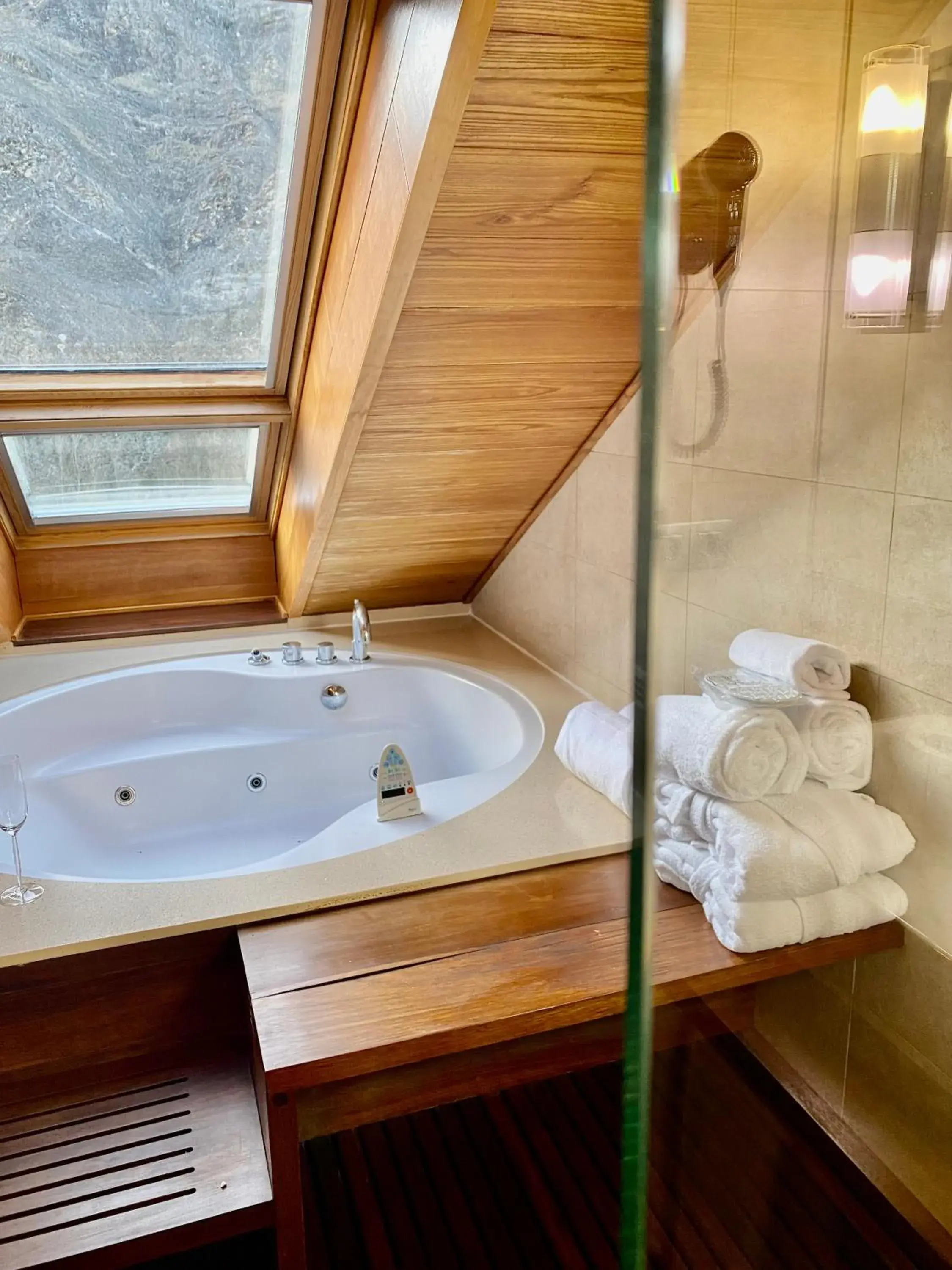 King Suite with Spa Bath in Hotel Riberies & Spa by RdA Hotels King Suite with Spa Bath in Hotel Riberies & Spa by RdA Hotels