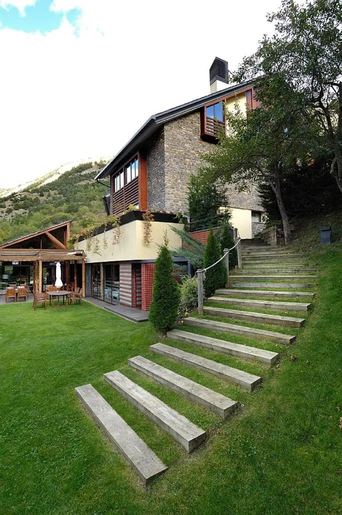 Garden in Hotel Riberies & Spa by RdA Hotels