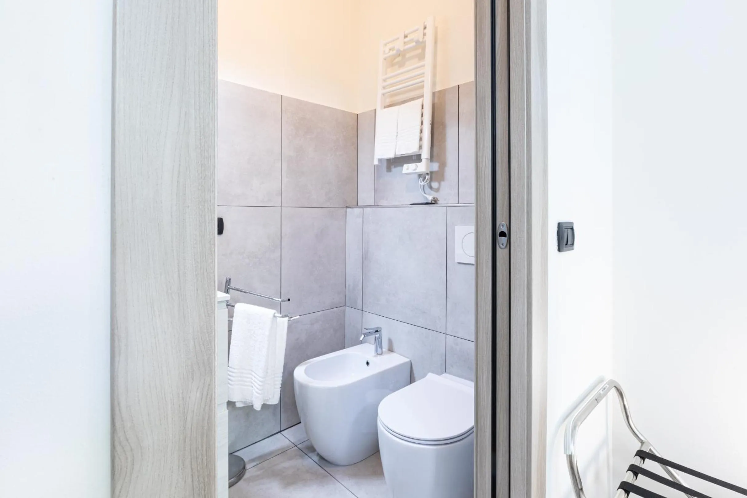 Shower, Bathroom in B&b Too Cute 2b Str8