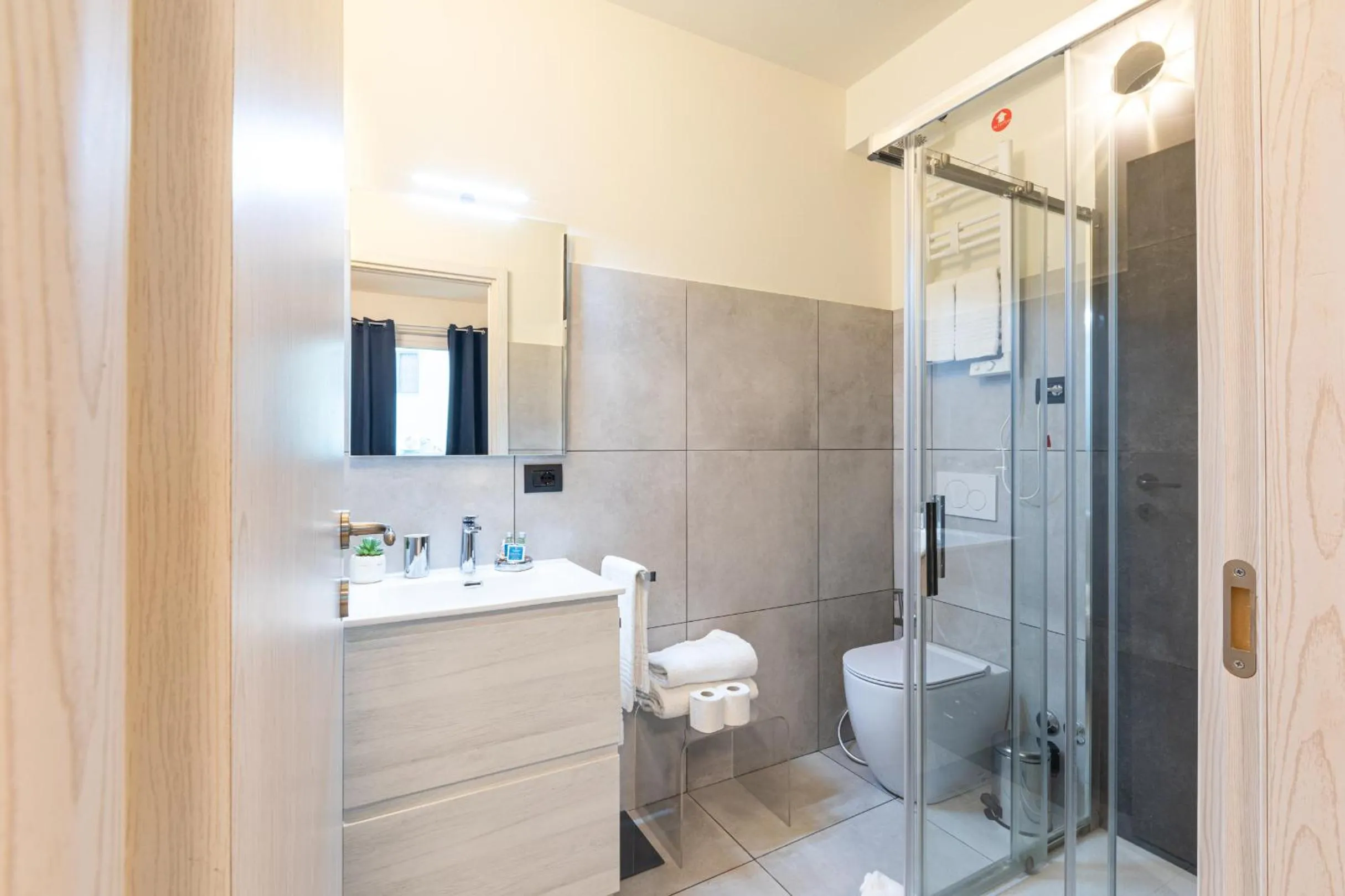 Shower, Bathroom in B&b Too Cute 2b Str8