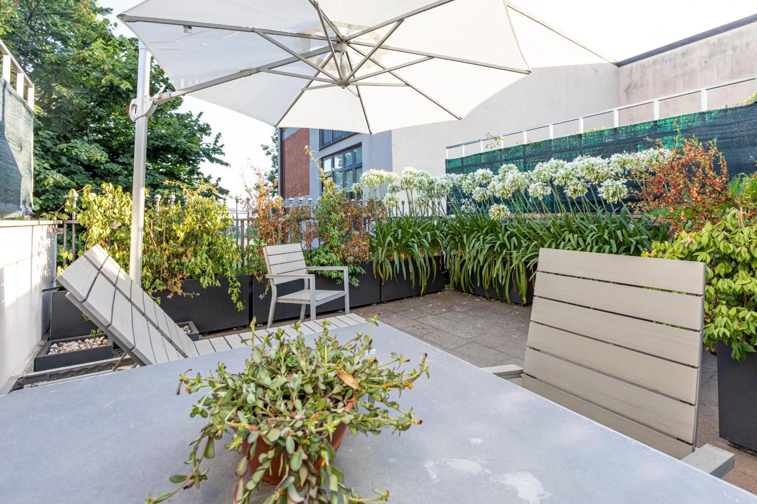 Balcony/Terrace in B&b Too Cute 2b Str8