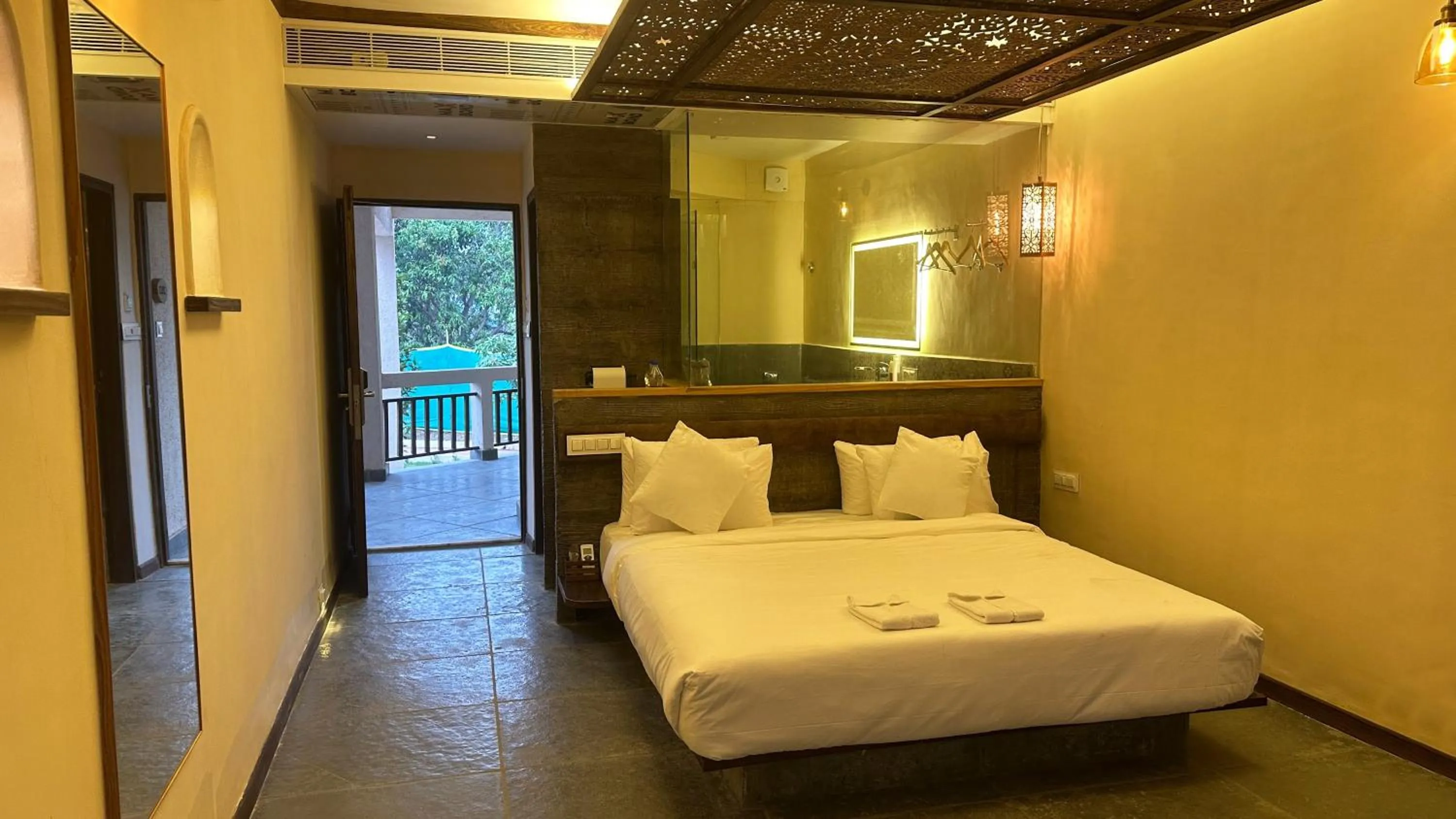 Bedroom, Bed in Avhyay Resort