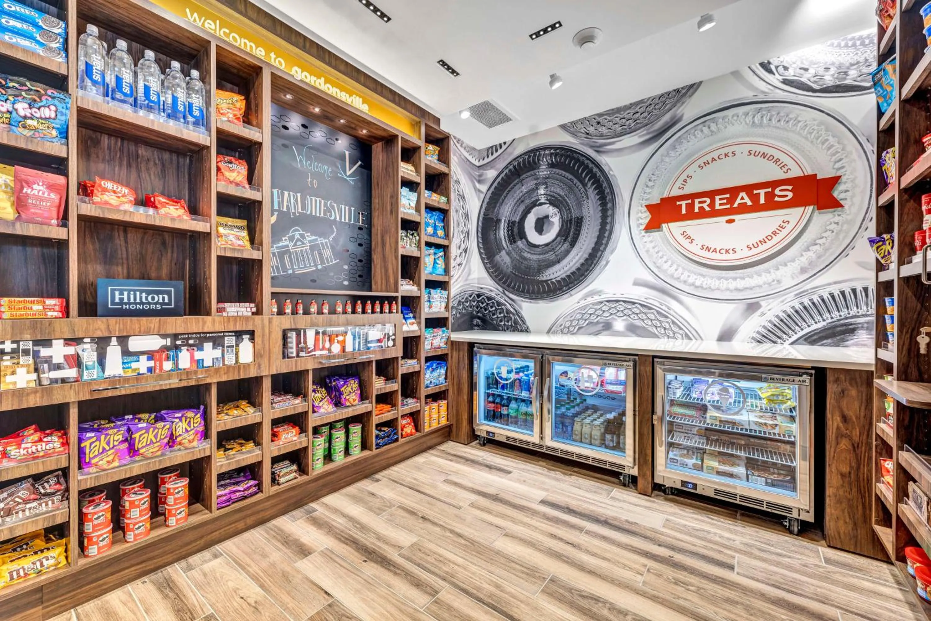 Restaurant/places to eat in Hampton Inn Zion Crossroads Gordonsville