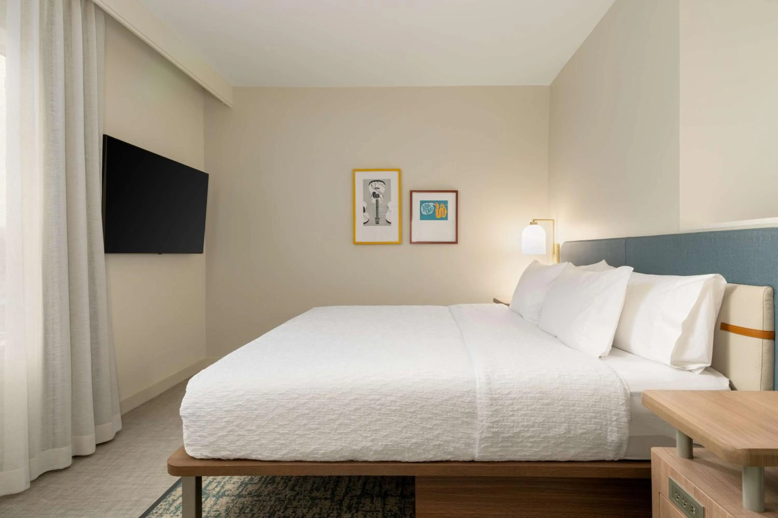 Bed in Homewood Suites By Hilton Goldsboro