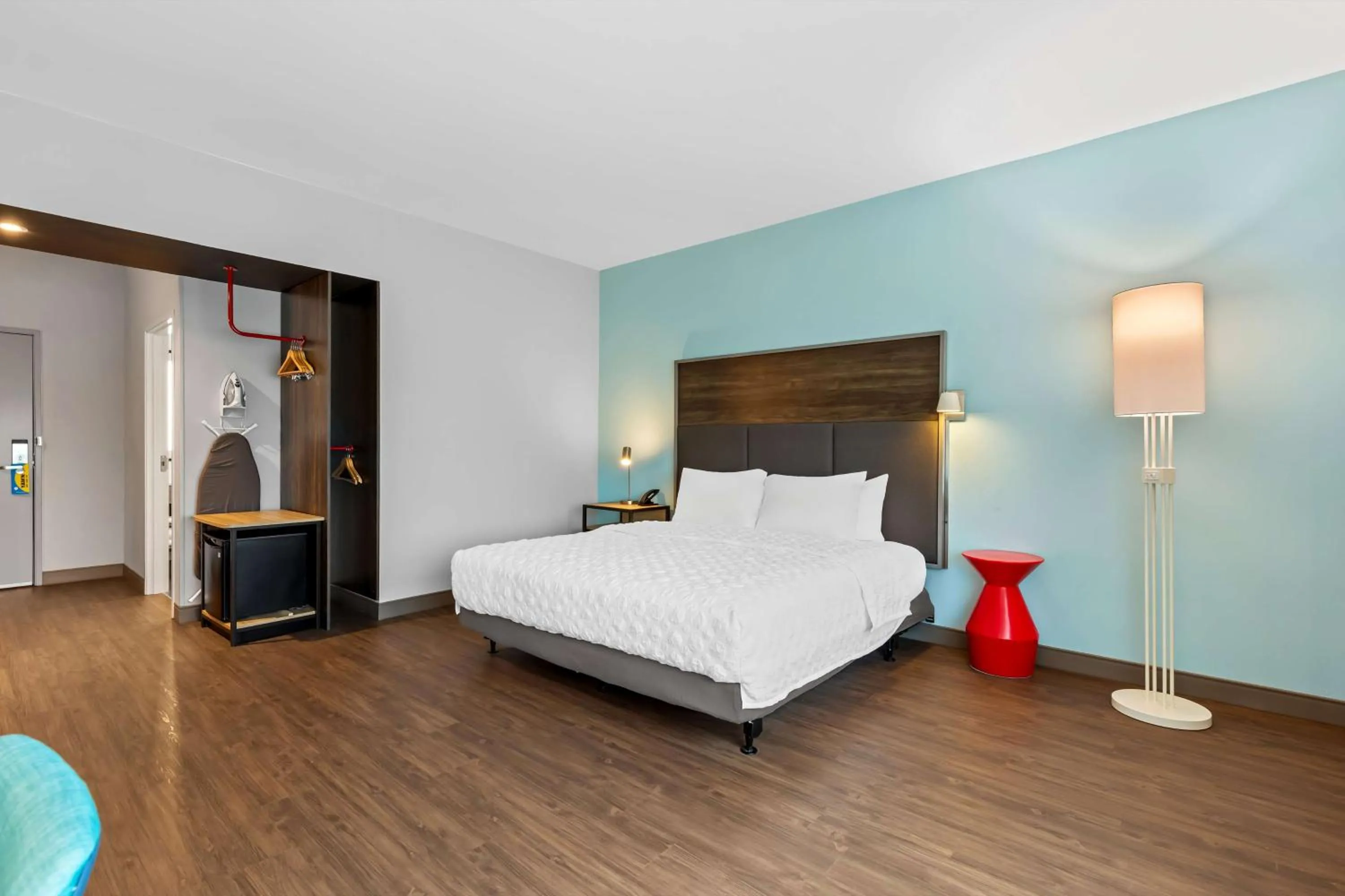 Bed in Tru By Hilton Aloha Beaverton