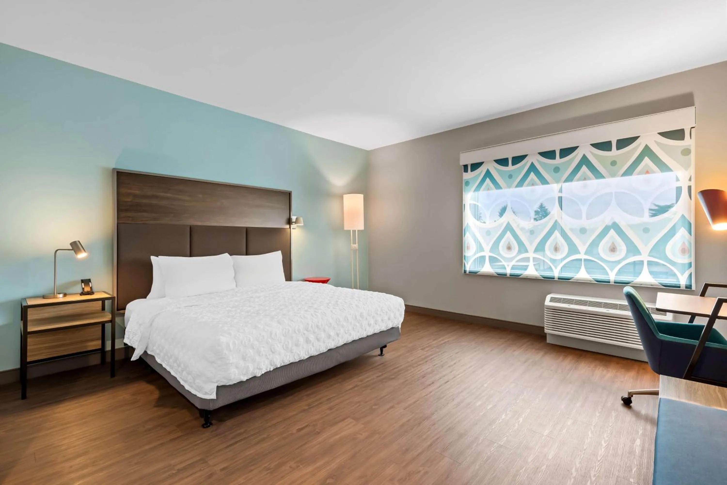 Bed in Tru By Hilton Aloha Beaverton