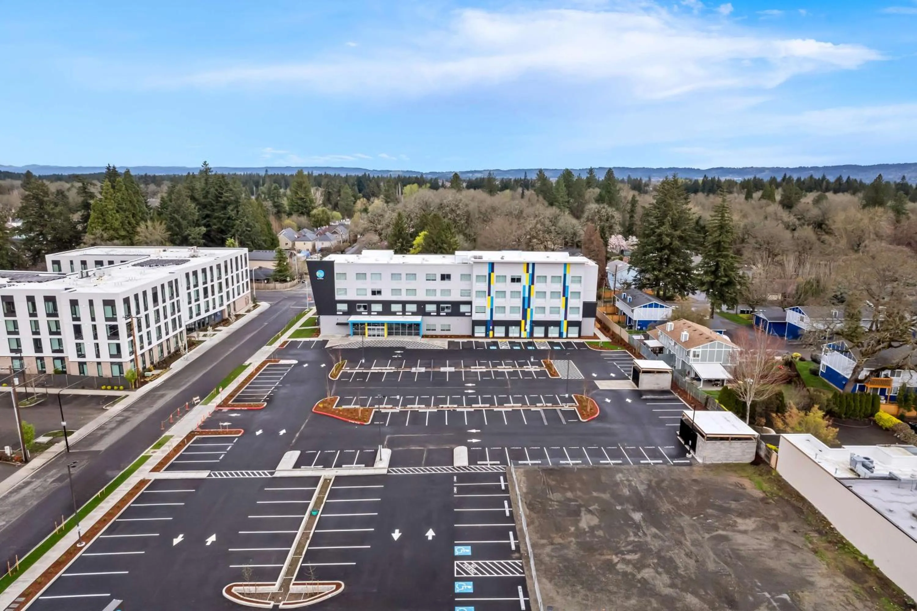 Property building in Tru By Hilton Aloha Beaverton