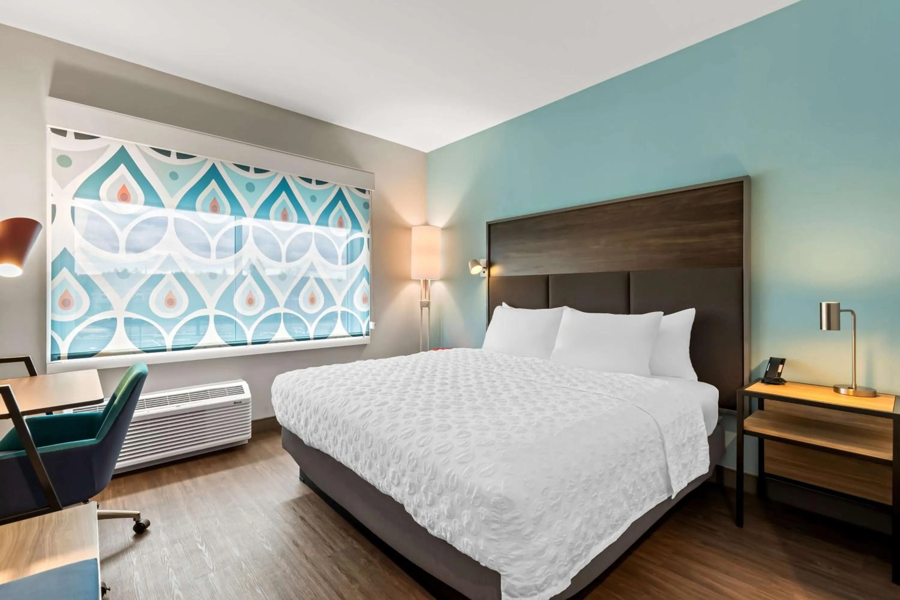 Bed in Tru By Hilton Aloha Beaverton