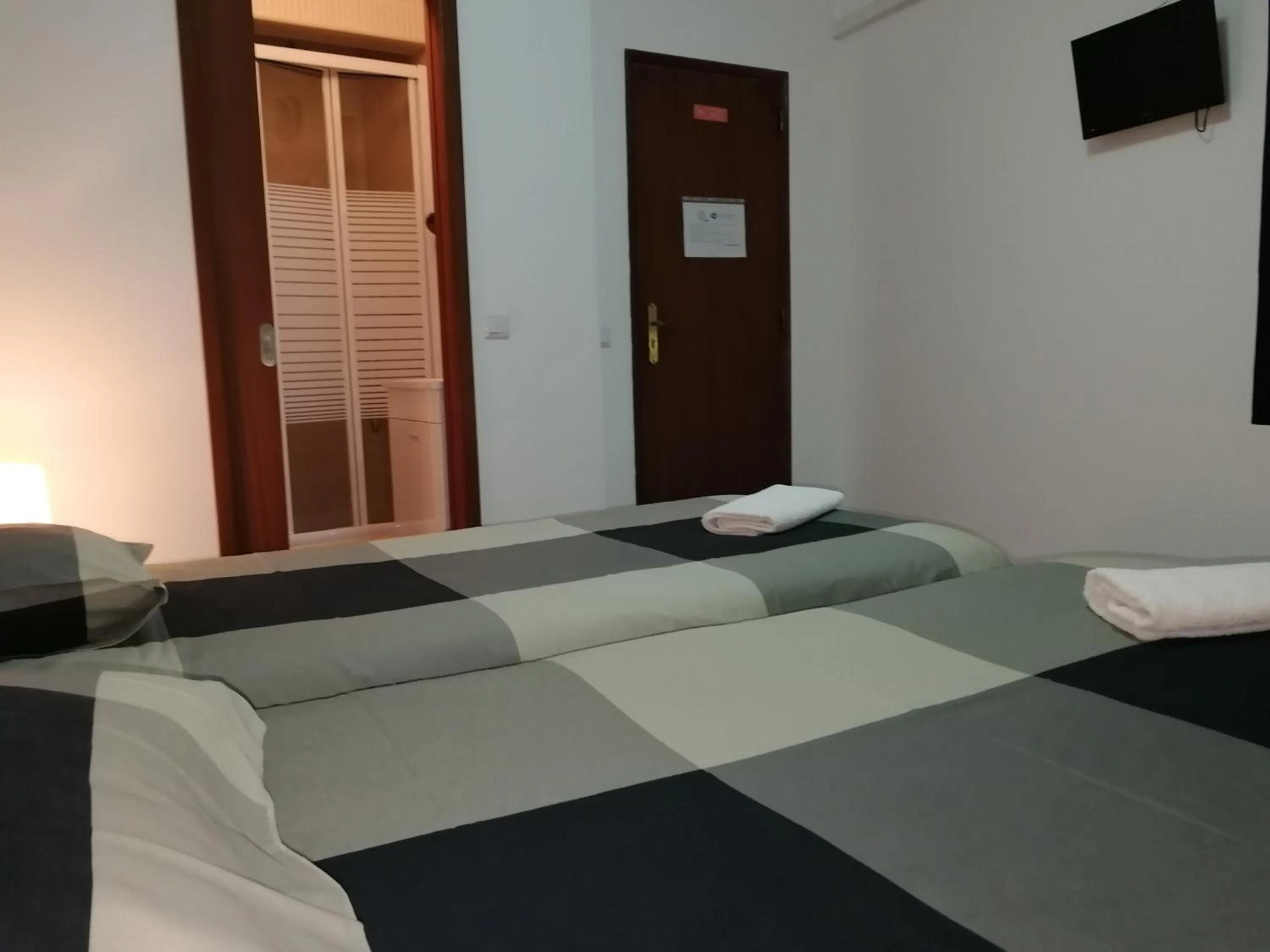 Bed in Lagos City Center Guest House & Hostel